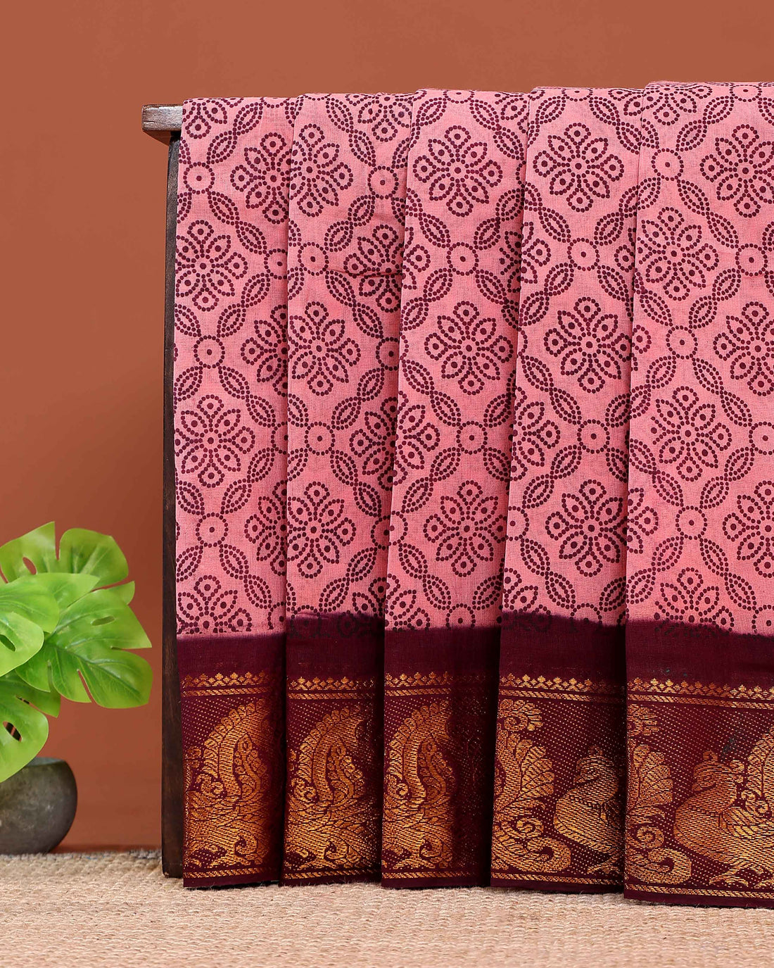 Elegant Sungudi Cotton Saree with Floral Dot Pattern and Grand Zari Peacock Border - Pink