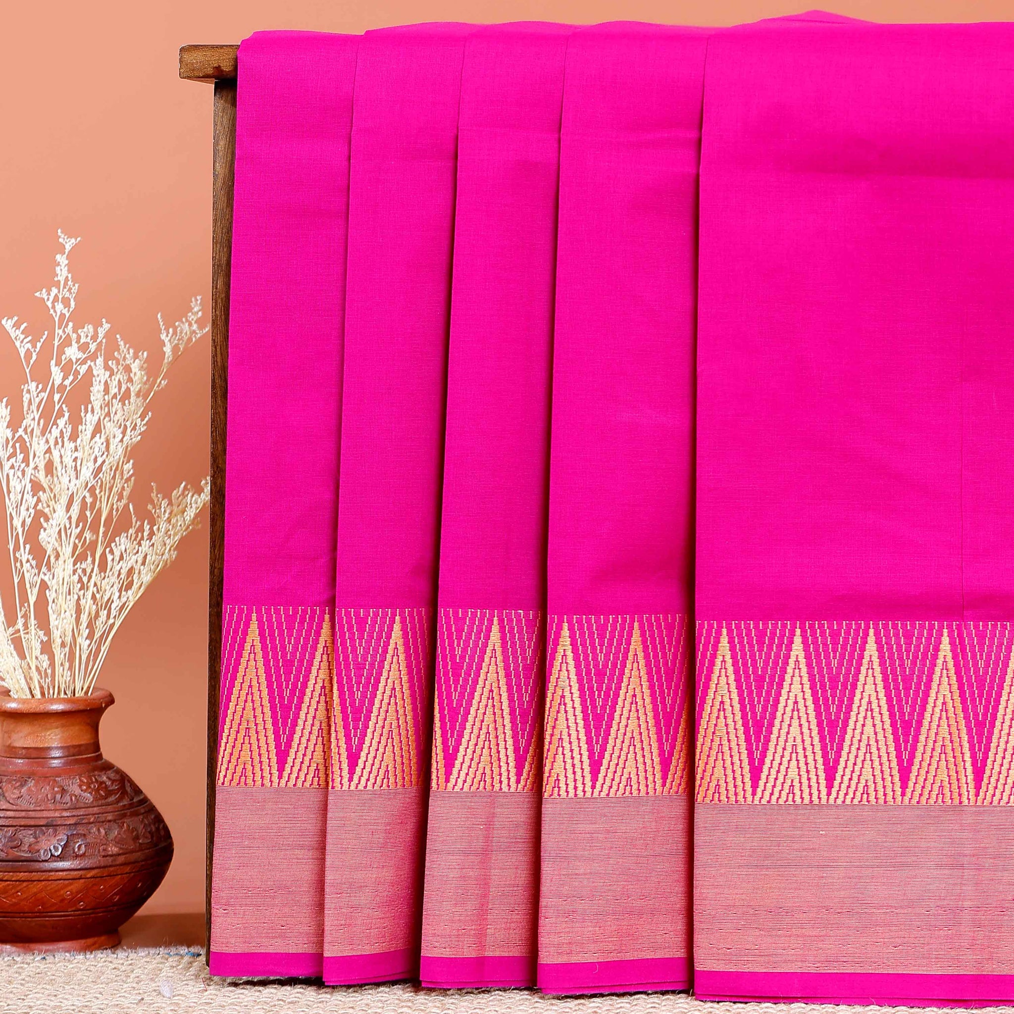 Traditional Chettinad Cotton Saree with Temple Border - Pink