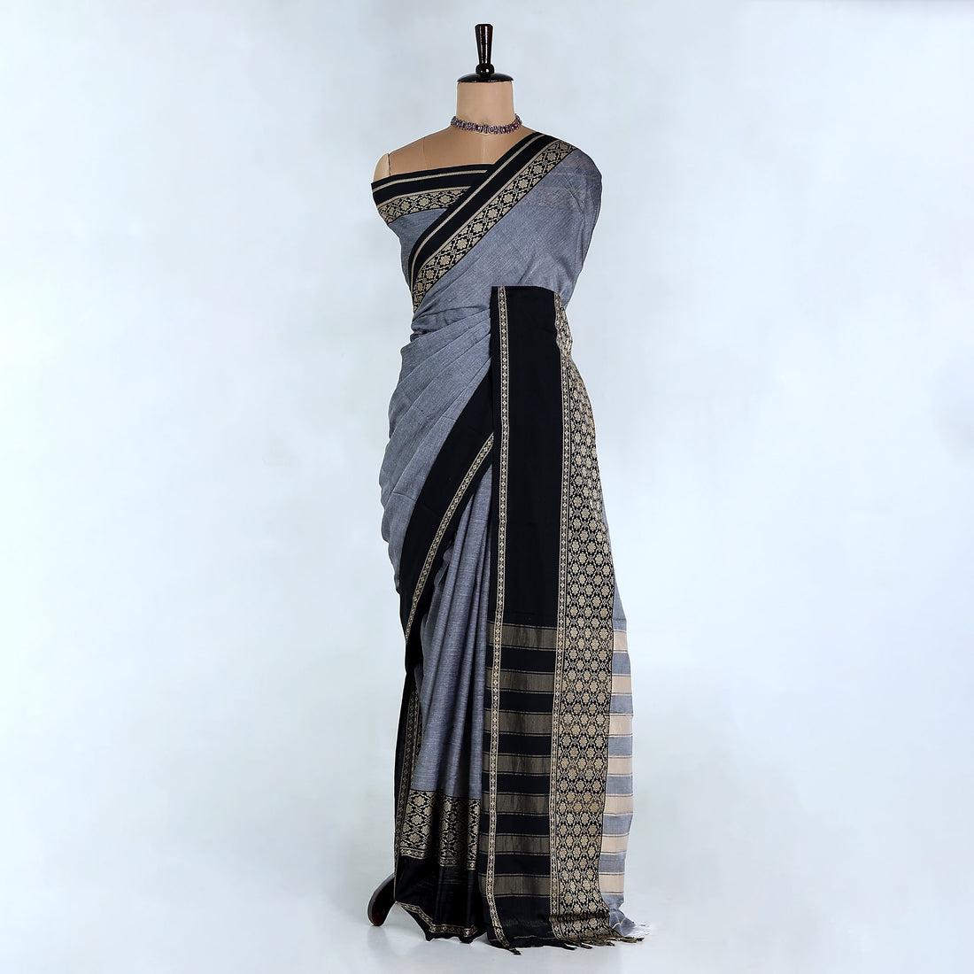 Light Grey Mangalagiri Cotton Saree for Women | Festive Summer Collection | Jeyachandran - Full View