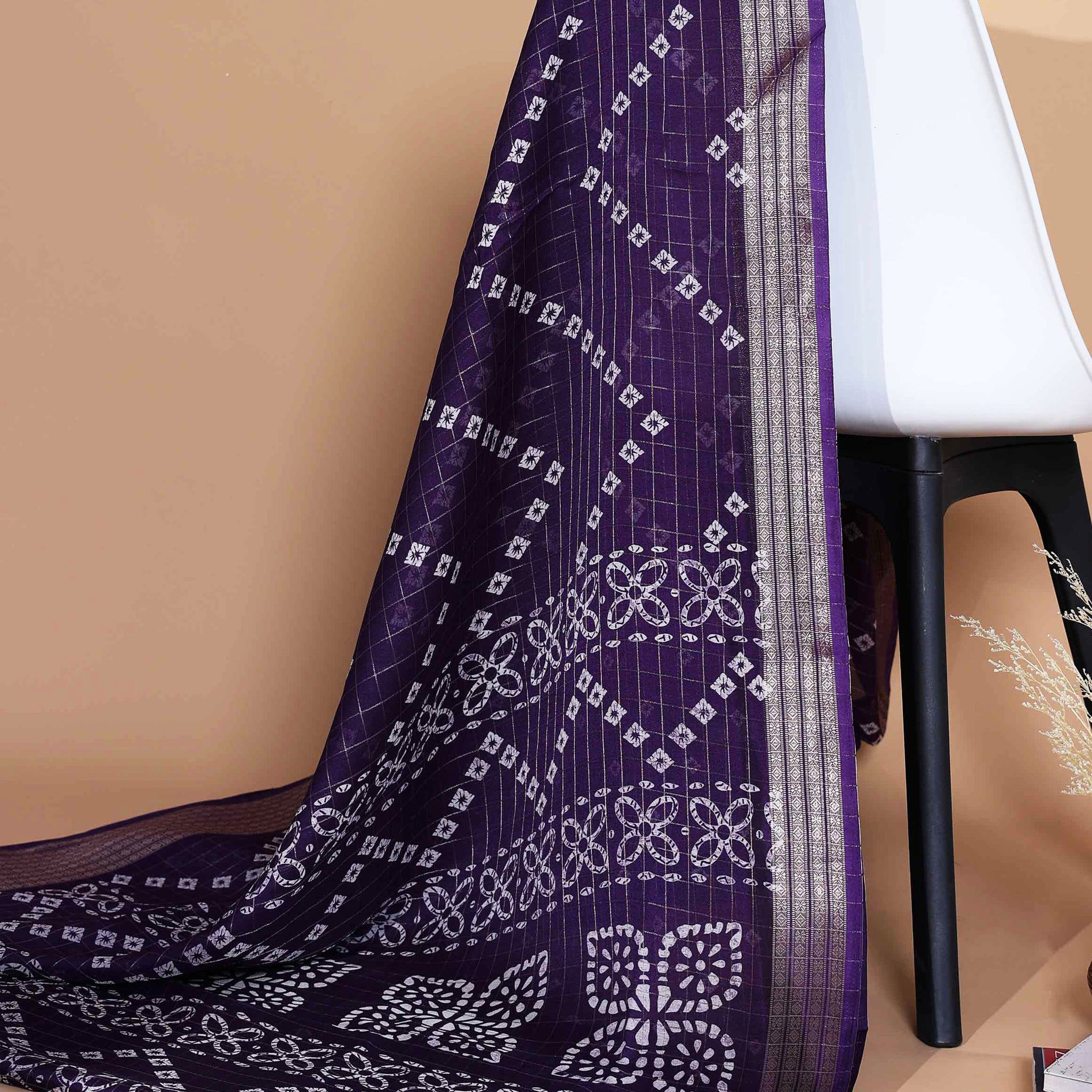 Elegant Dola Silk Saree with Bandhani Print Saree - Violet