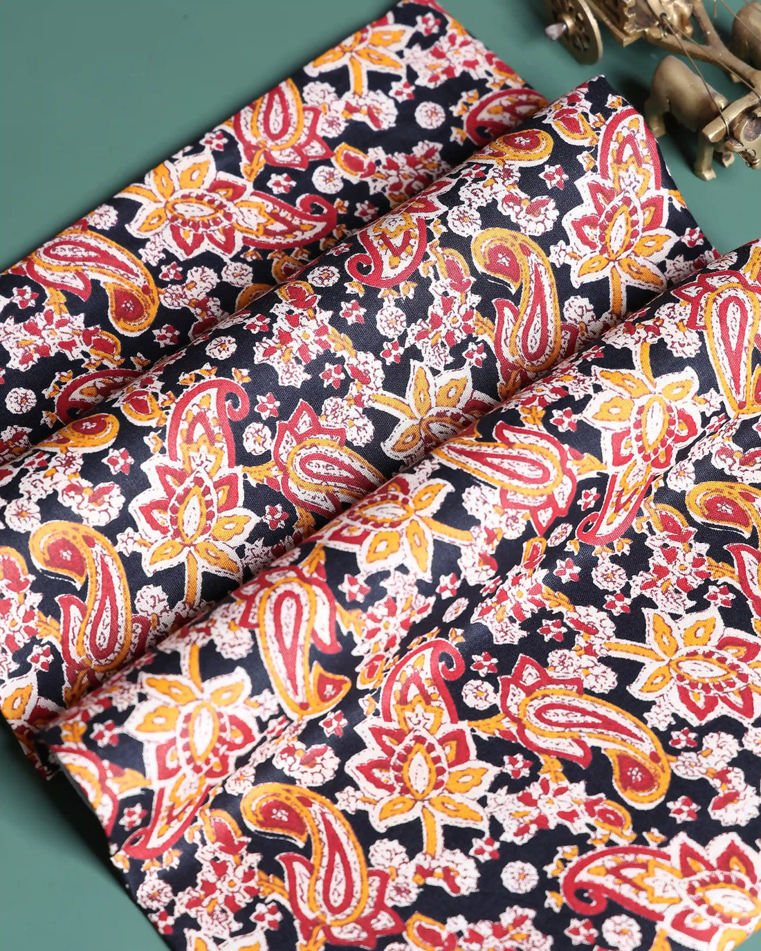Women’s 1 Meter Blouse Material with Traditional Paisley and Floral Printed Pattern - Black