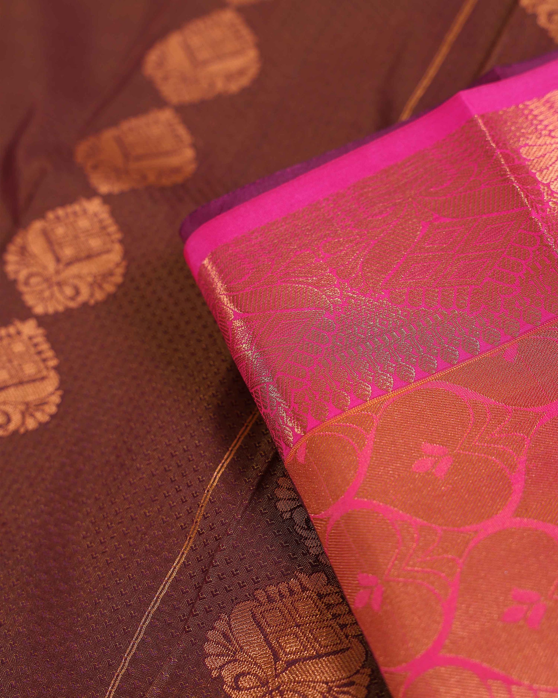 Buy_1_Get_2_Offer_Silk_Saree-dark_brown_-head