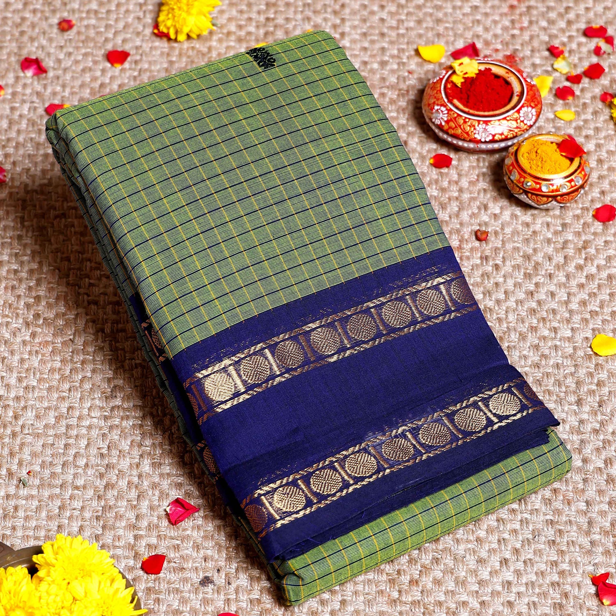 Handloom Sungudi Cotton Saree with Zari Checks and Traditional Border Design - Green
