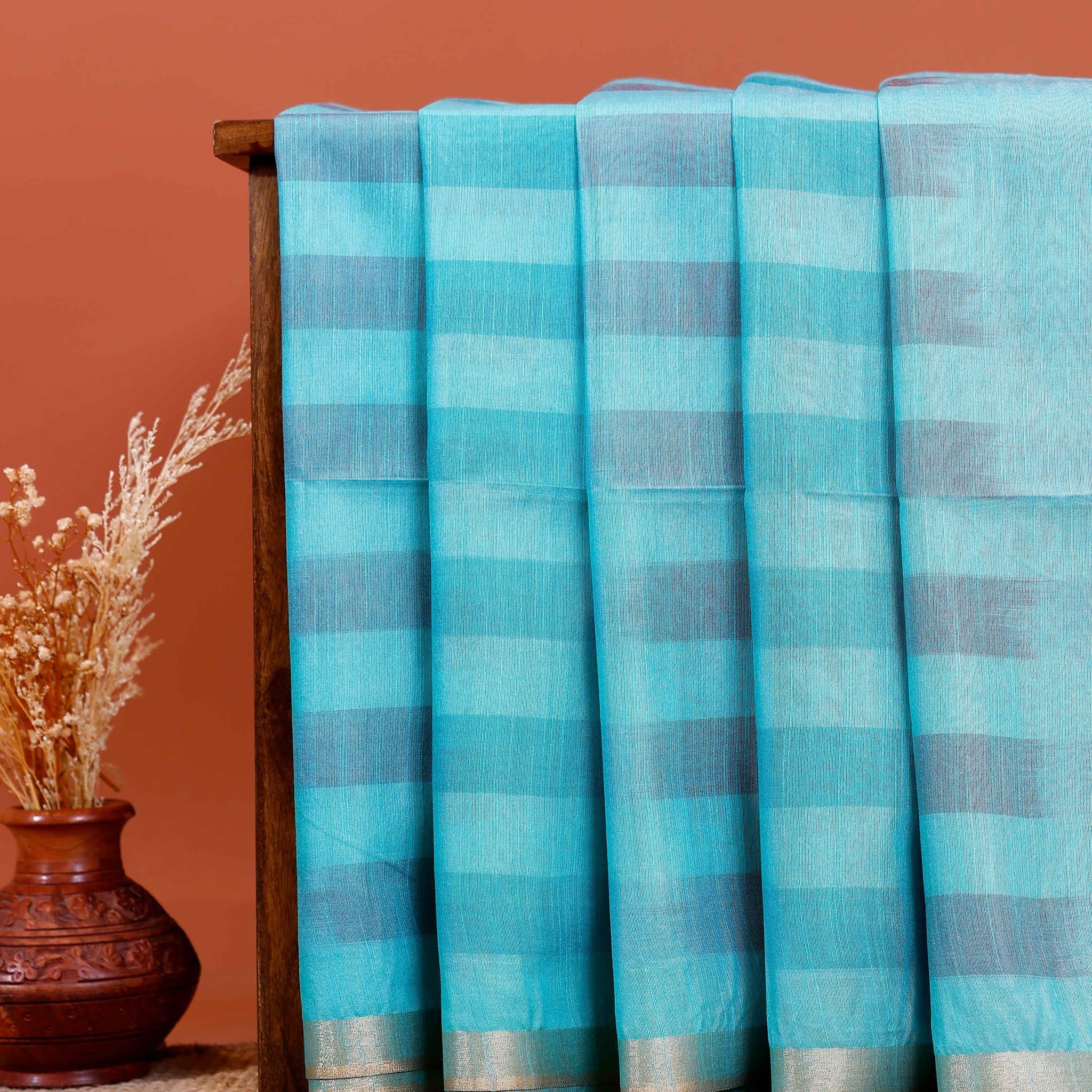 Graceful Semi Silk Saree with Subtle Sheen and Rich Pallu Detail - Blue
