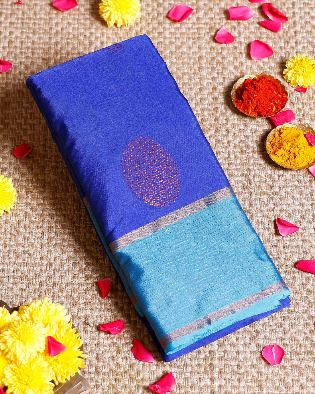 Exquisite Handloom Soft Silk Saree with Traditional Motifs & Contrasting Border - Blue