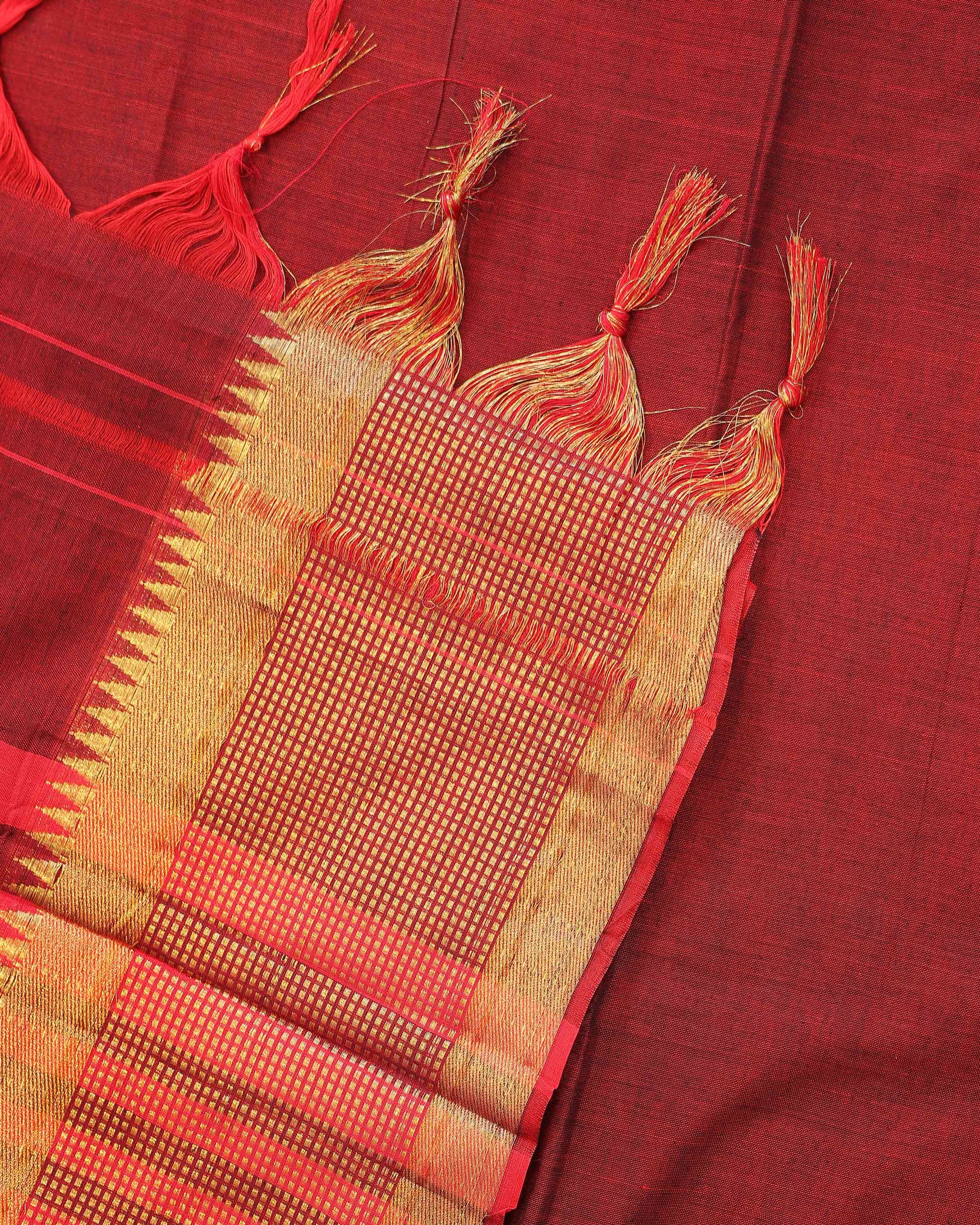 Classic Handloom Narayanpet Cotton Saree with Traditional Gold Zari Border - Maroon