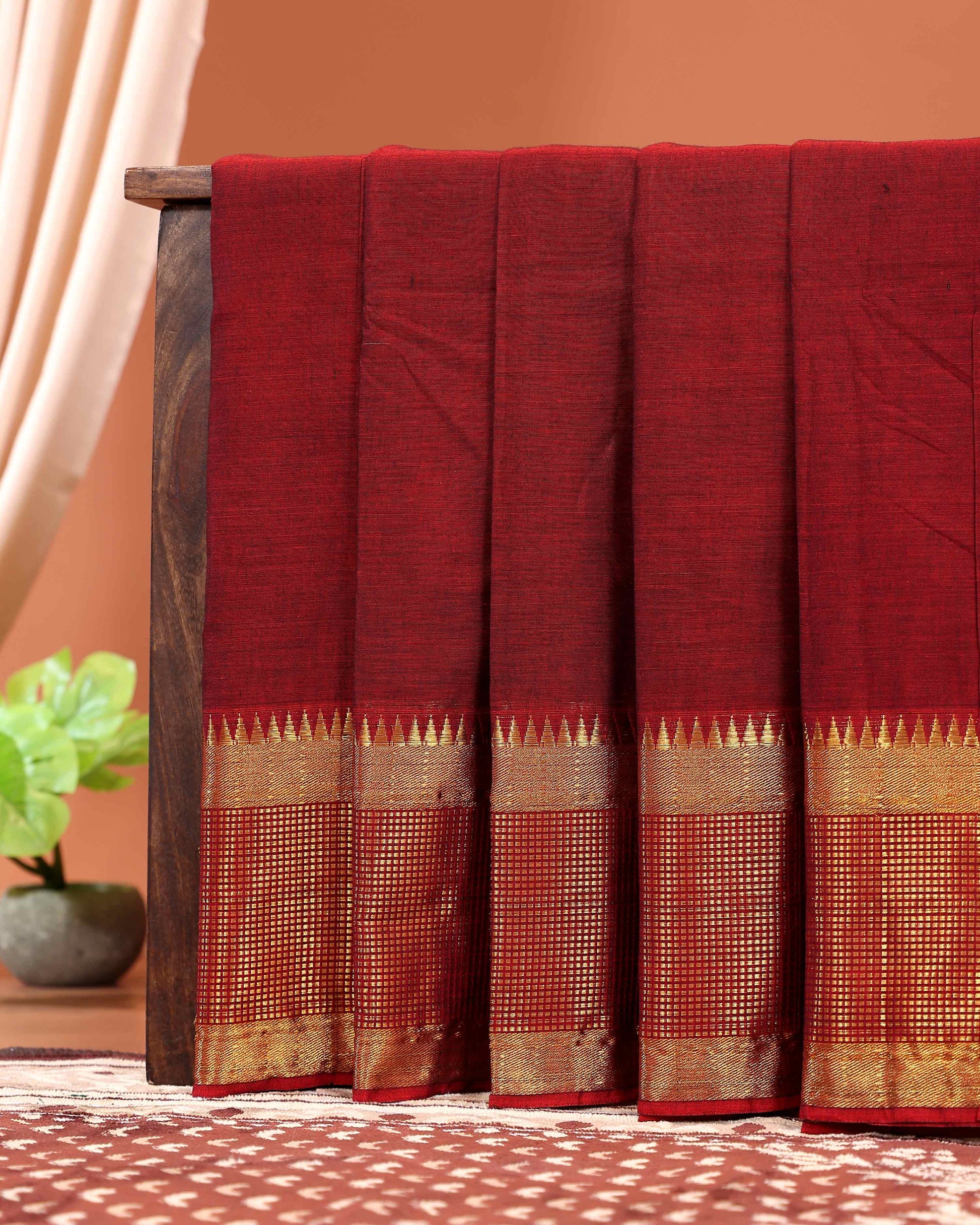 Classic Handloom Narayanpet Cotton Saree with Traditional Gold Zari Border - Maroon
