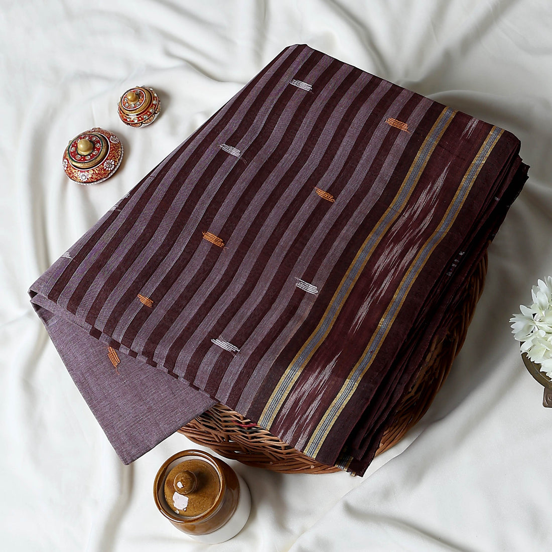 Dark Brown Bengal Cotton Saree For Women | Daily Office Wear Summer Collection | Jeyachandran - Full View