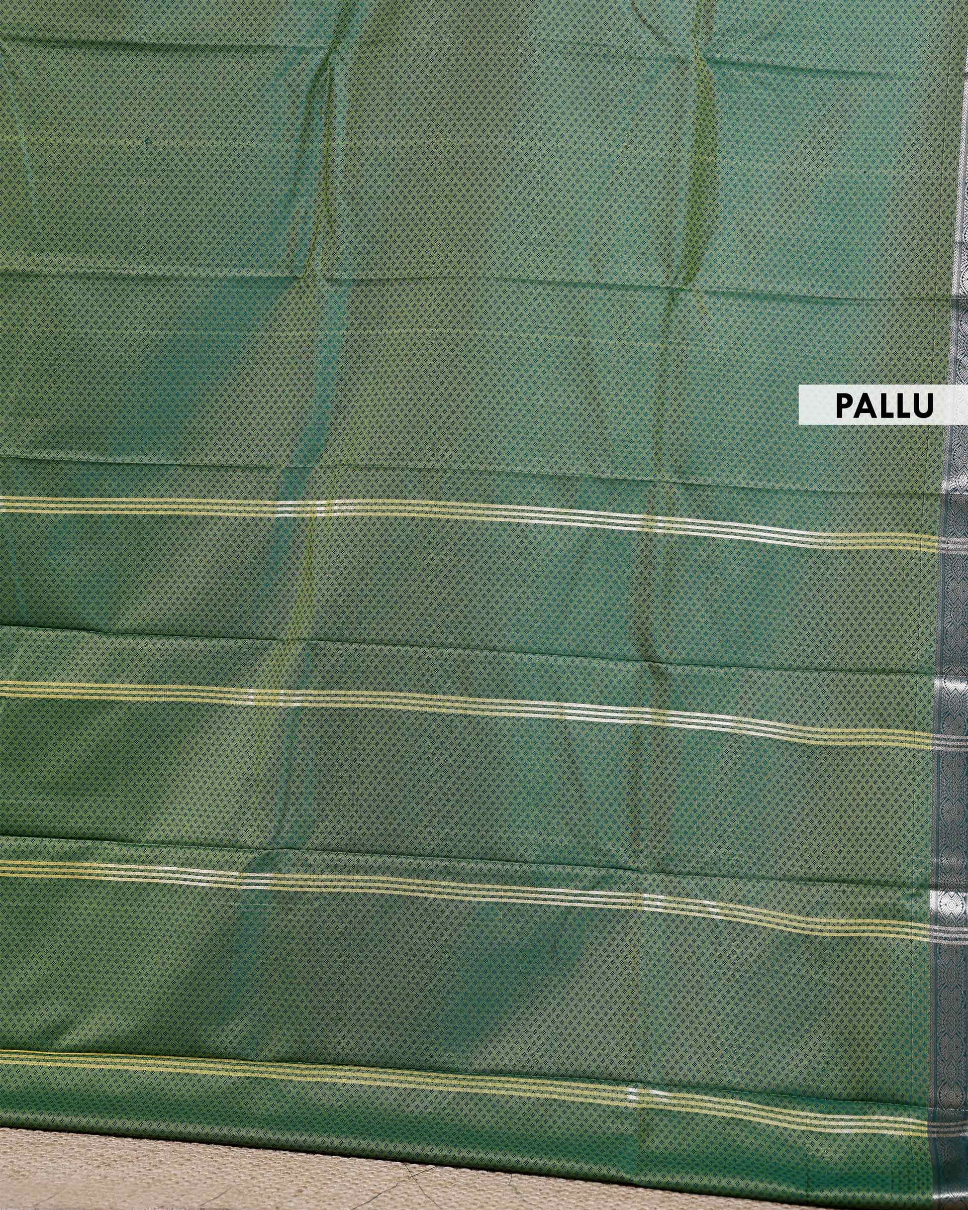 Elampillai Silk Cotton Saree with Intricate Zari Weave and Traditional Border - Green-PALLU