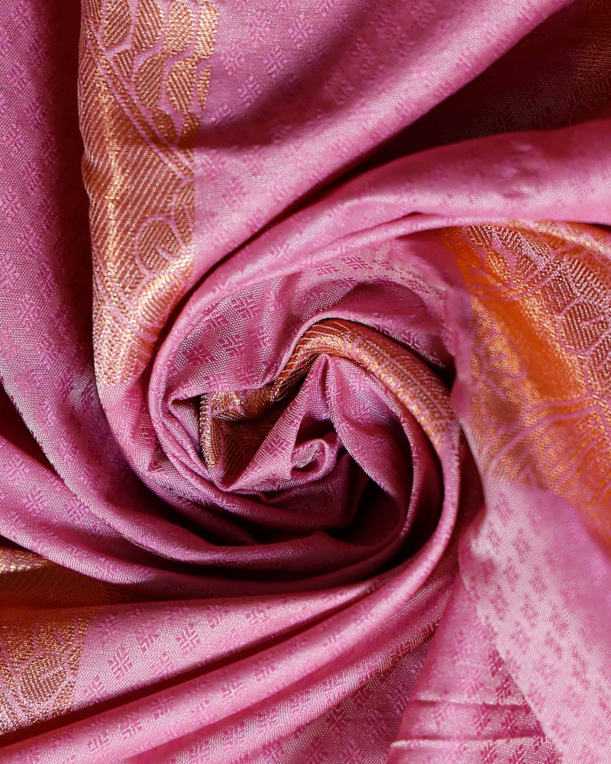 Elampillai_Silk_Cotton_Saree_with_Traditional_Zari_Weave_and_Intricate_Motifs_-_Pink-Closeup