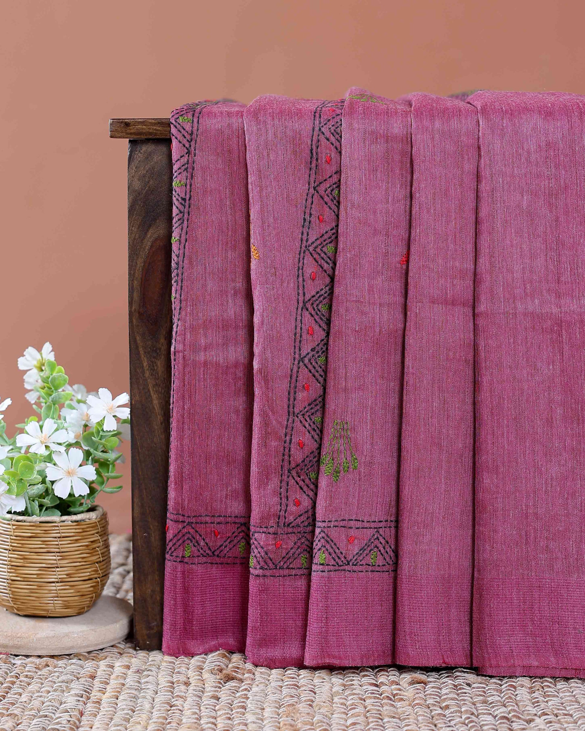 Eleagnt Kantha Work Saree with Floral and Geometric Motifs - Dark Pink