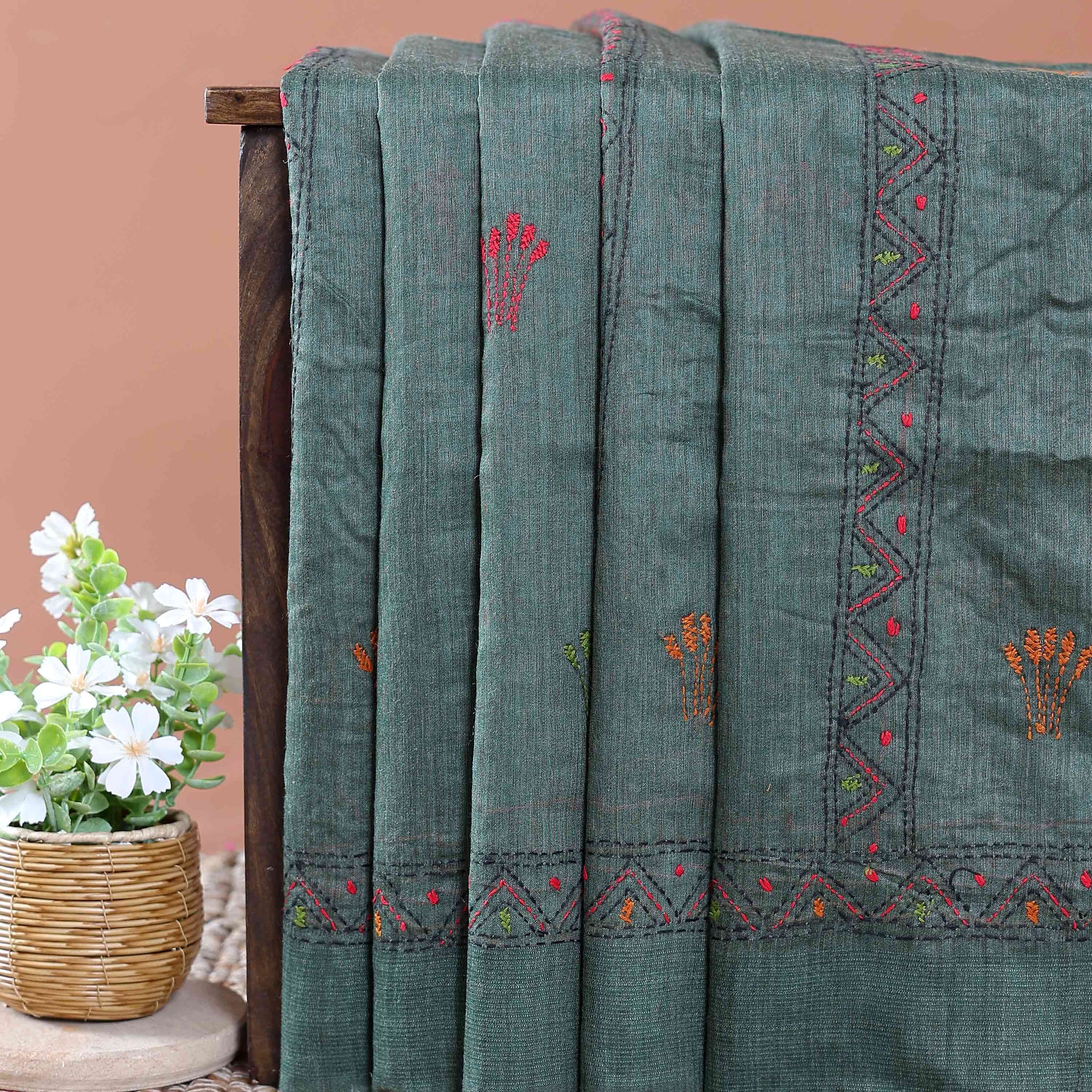 Eleagnt Kantha Work Saree with Floral and Geometric Motifs - Green