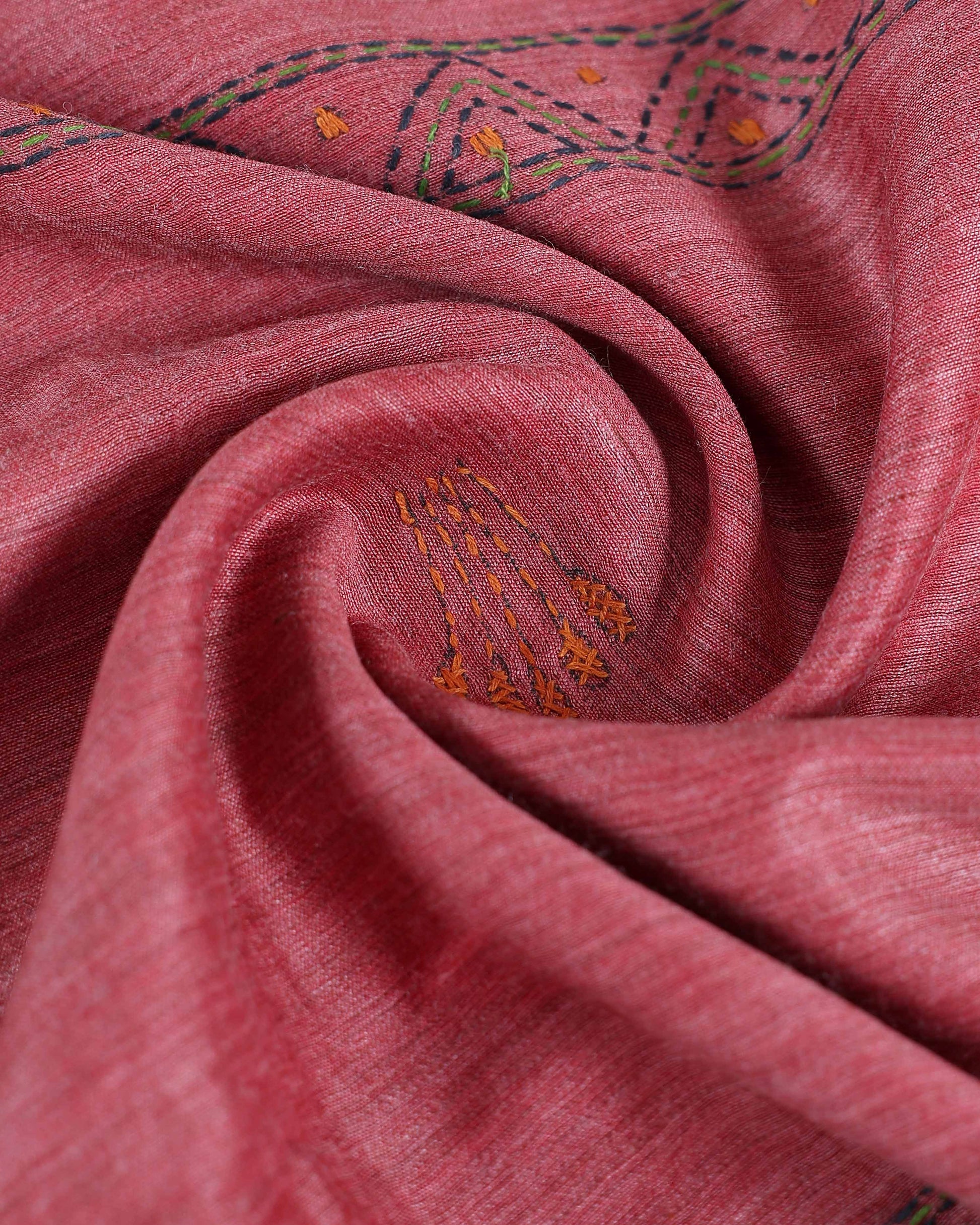 Eleagnt Kantha Work Saree with Floral and Geometric Motifs - Light Red