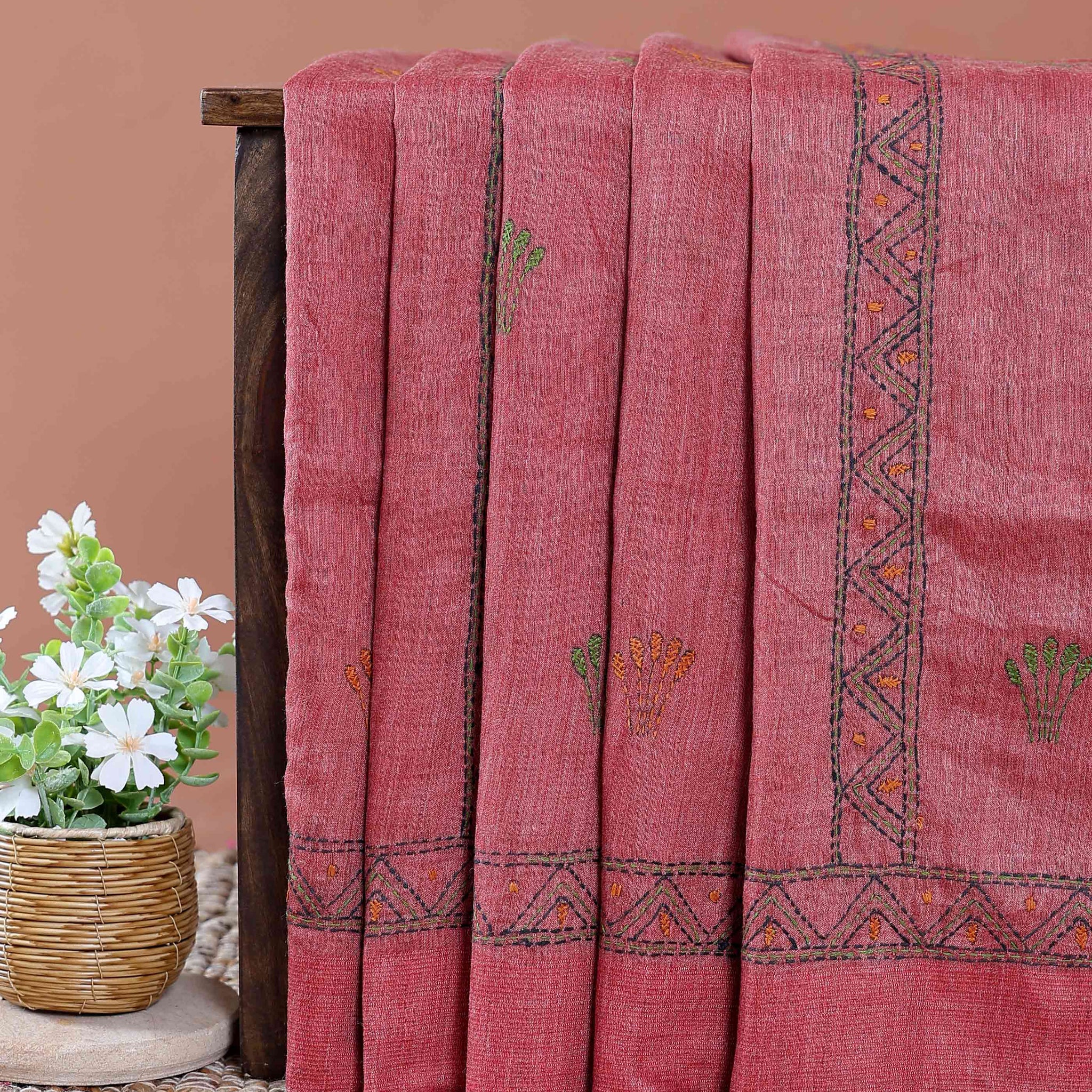 Eleagnt Kantha Work Saree with Floral and Geometric Motifs - Light Red