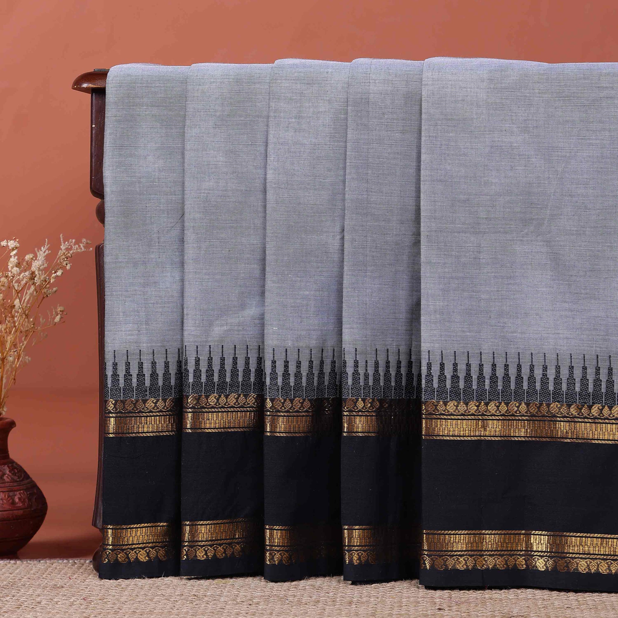 Elegant Classic Kanchi Cotton Saree with Traditional Temple Border - Grey