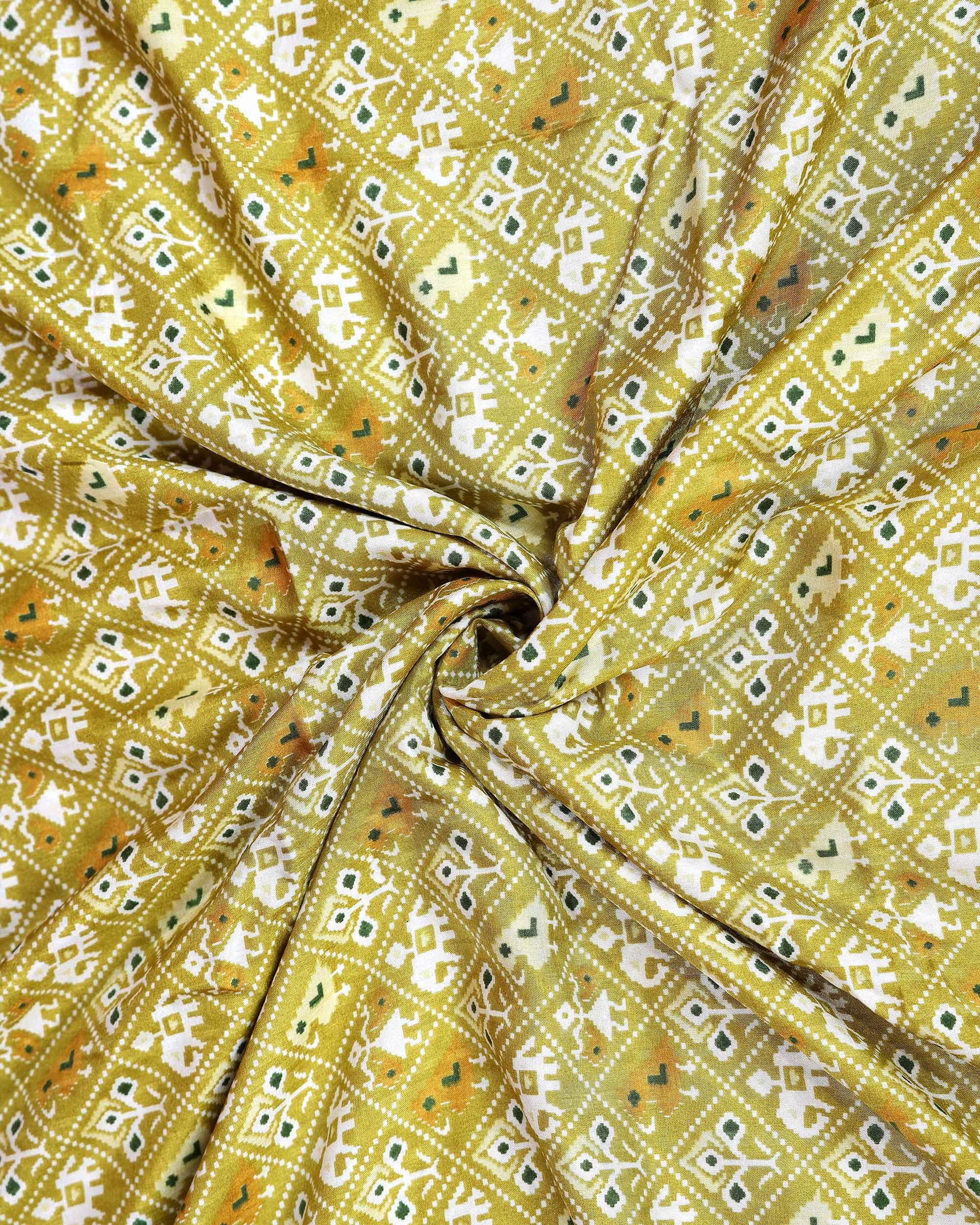 Elegant Dola Silk Saree with All Over Traditional Ikkat Inspired Geometric Motifs and  Zari Woven Border - Green-Close Up