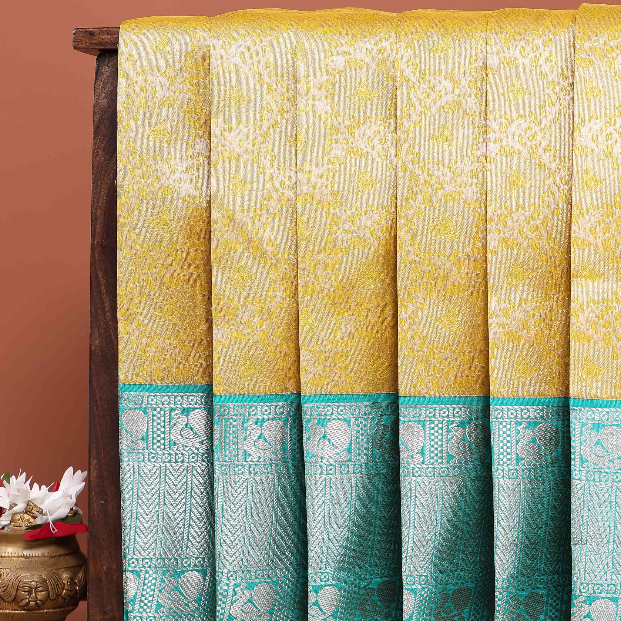 Elegant Elampillai Handloom Silk Cotton Saree with Intricate Zari Woven Brocade and Contrast Border - Yellow
