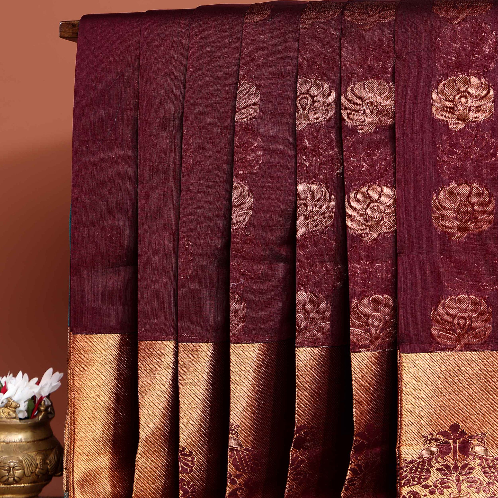Elegant Elampillai Handloom Silk Cotton Saree with Traditional Zari Border and Motif Work - Purple