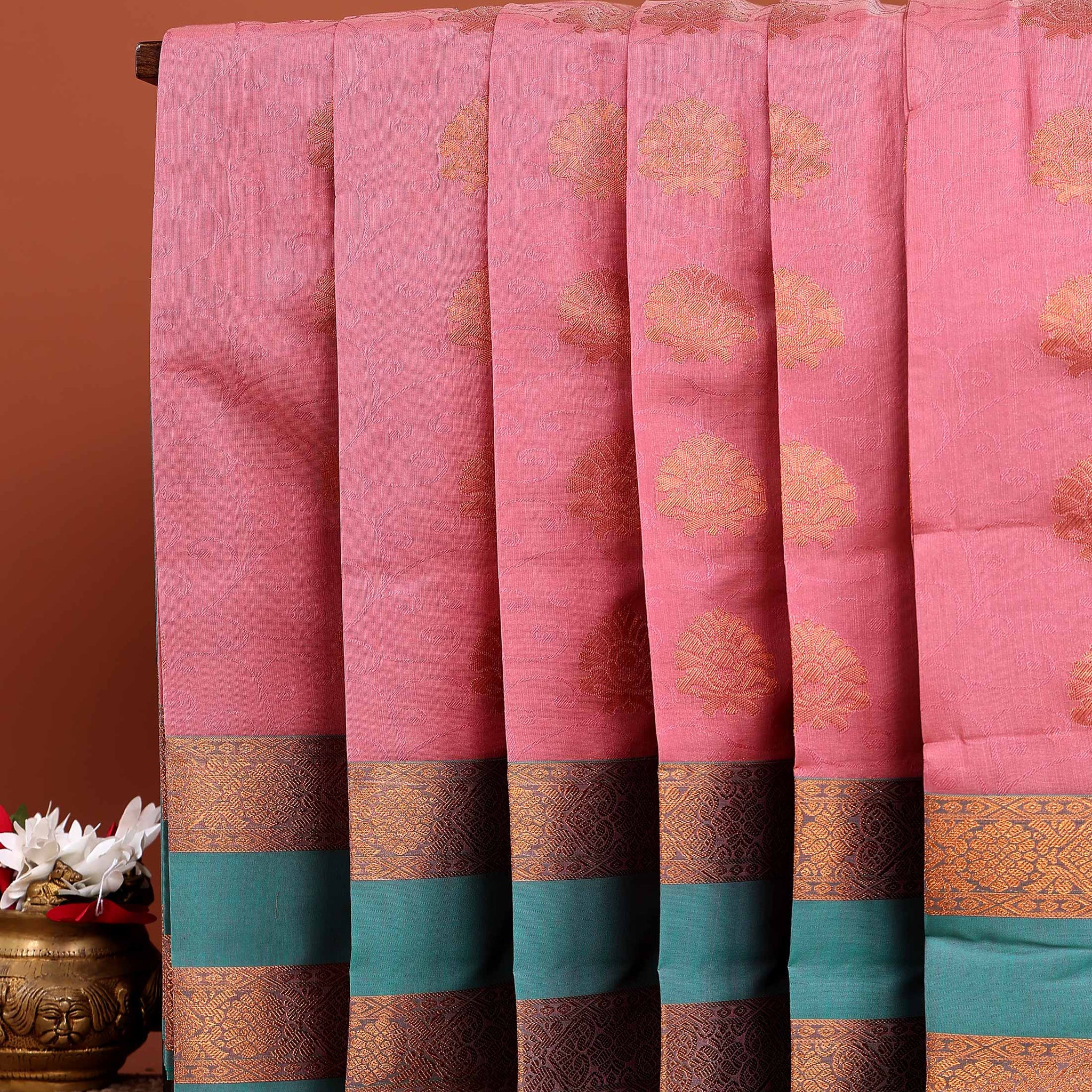 Elegant Elampillai Handloom Silk Cotton Saree with Zari Butta Motifs and Contrasting Temple Border - Pink