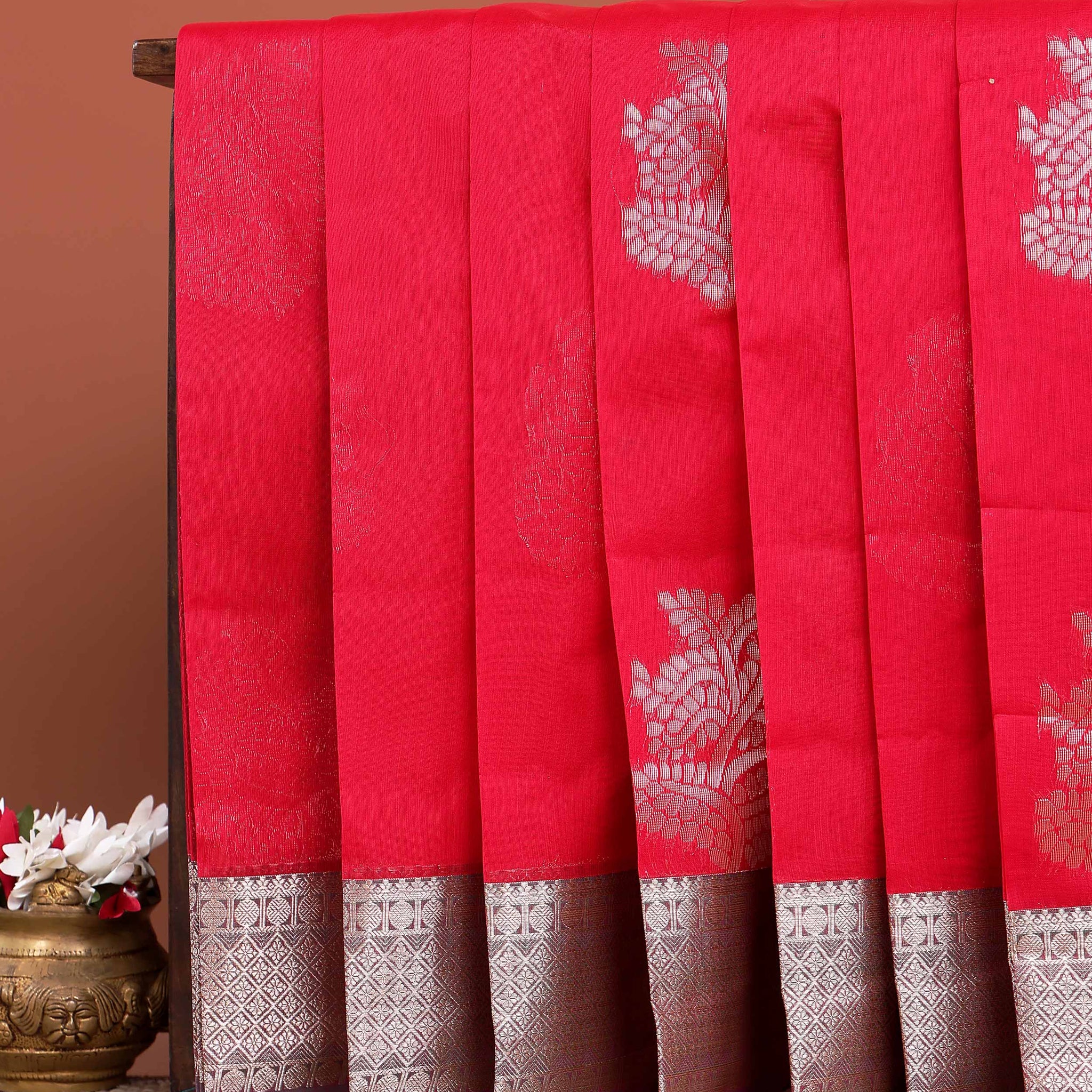 Elegant Elampillai Silk Cotton Saree with Intricate Woven Motifs and Zari Border - Red