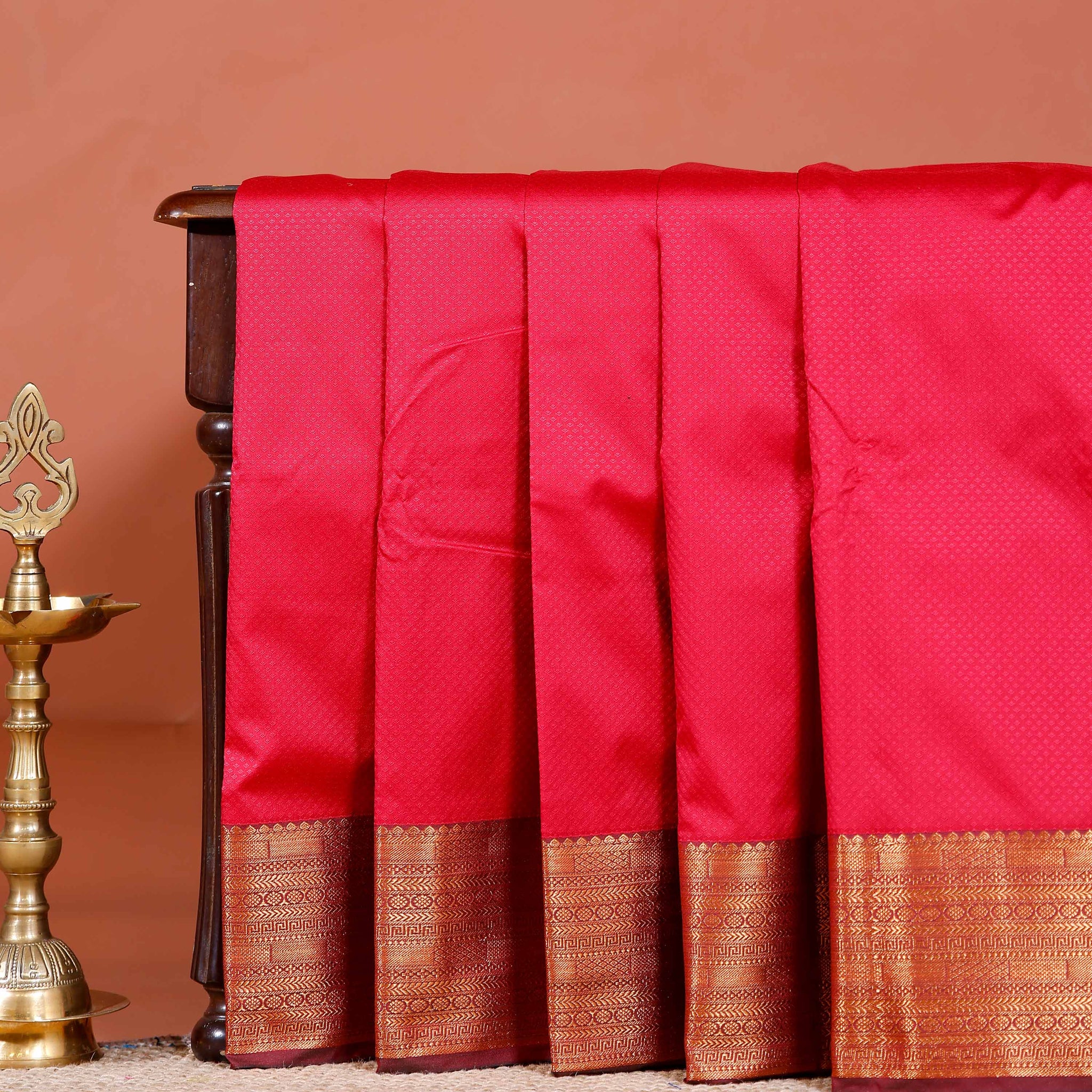Elegant Elampillai Silk Cotton Saree with Intricate Zari Border Weave - Red