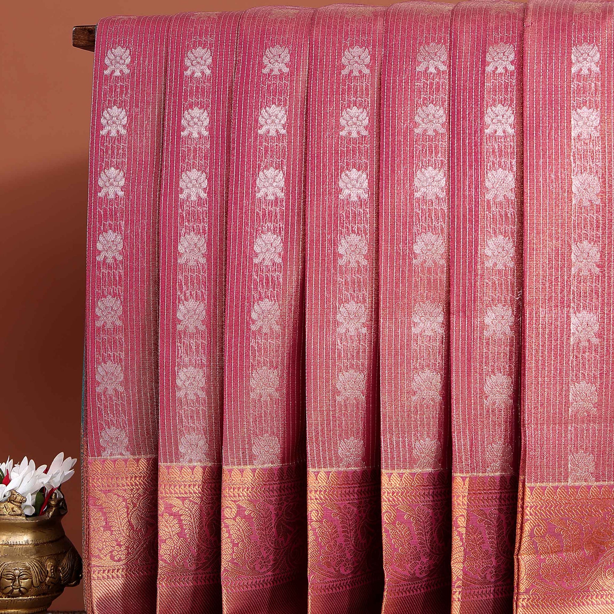 Elegant Elampillai Silk Cotton Saree with Intricate Zari Woven Floral Motifs and Brocade Border - Onion Pink