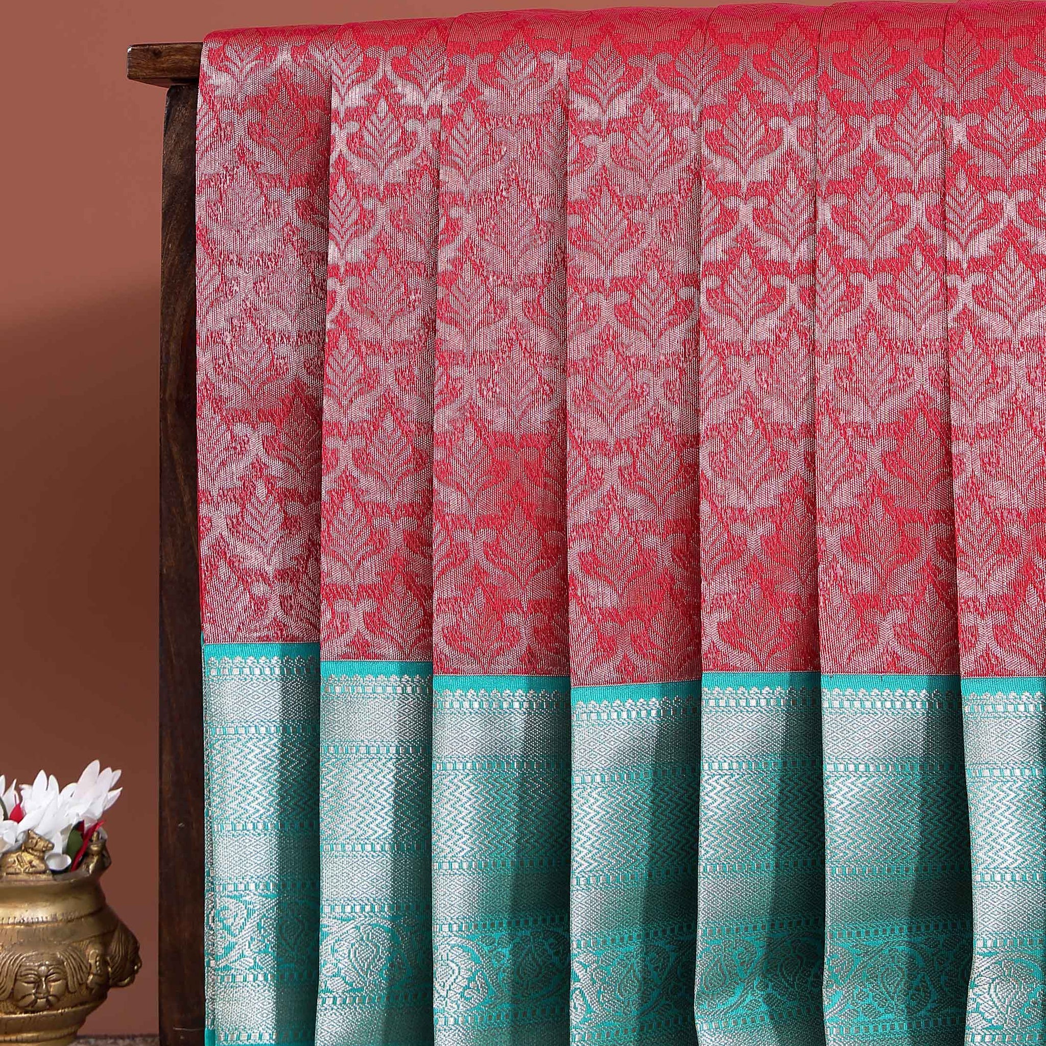 Elegant Elampillai Silk Cotton Saree with Intricate Zari Woven Motifs and Contrast Border  - Red