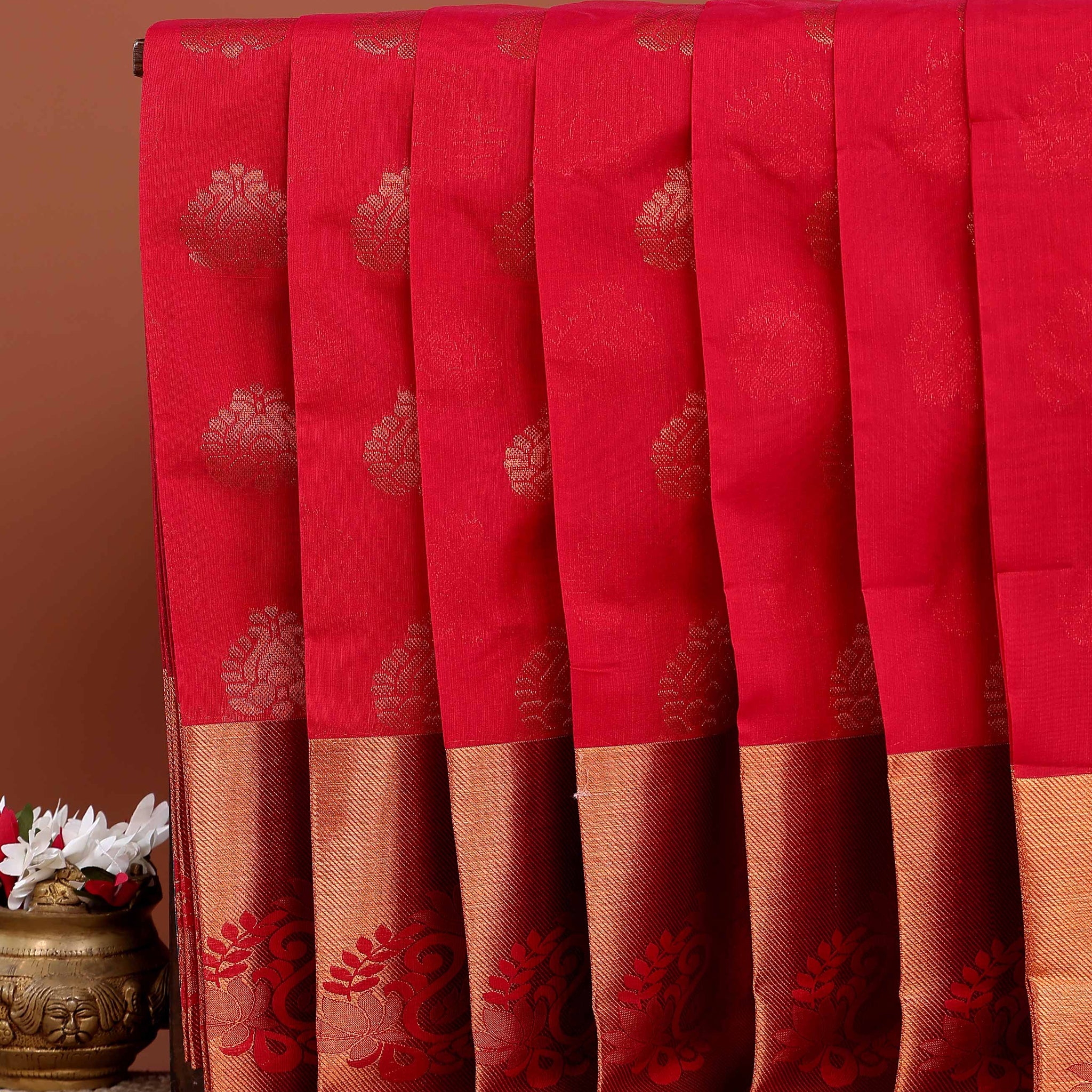 Elegant Elampillai Silk Cotton Saree with Traditional Zari Butta Motifs and Intricate Floral Border  - Red