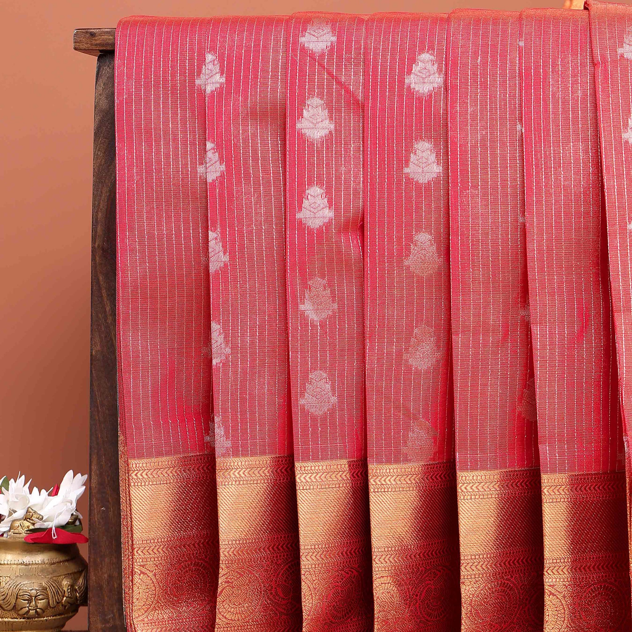 Elegant Elampillai Silk Cotton Saree with Zari Woven Checks and Traditional Motifs - Red