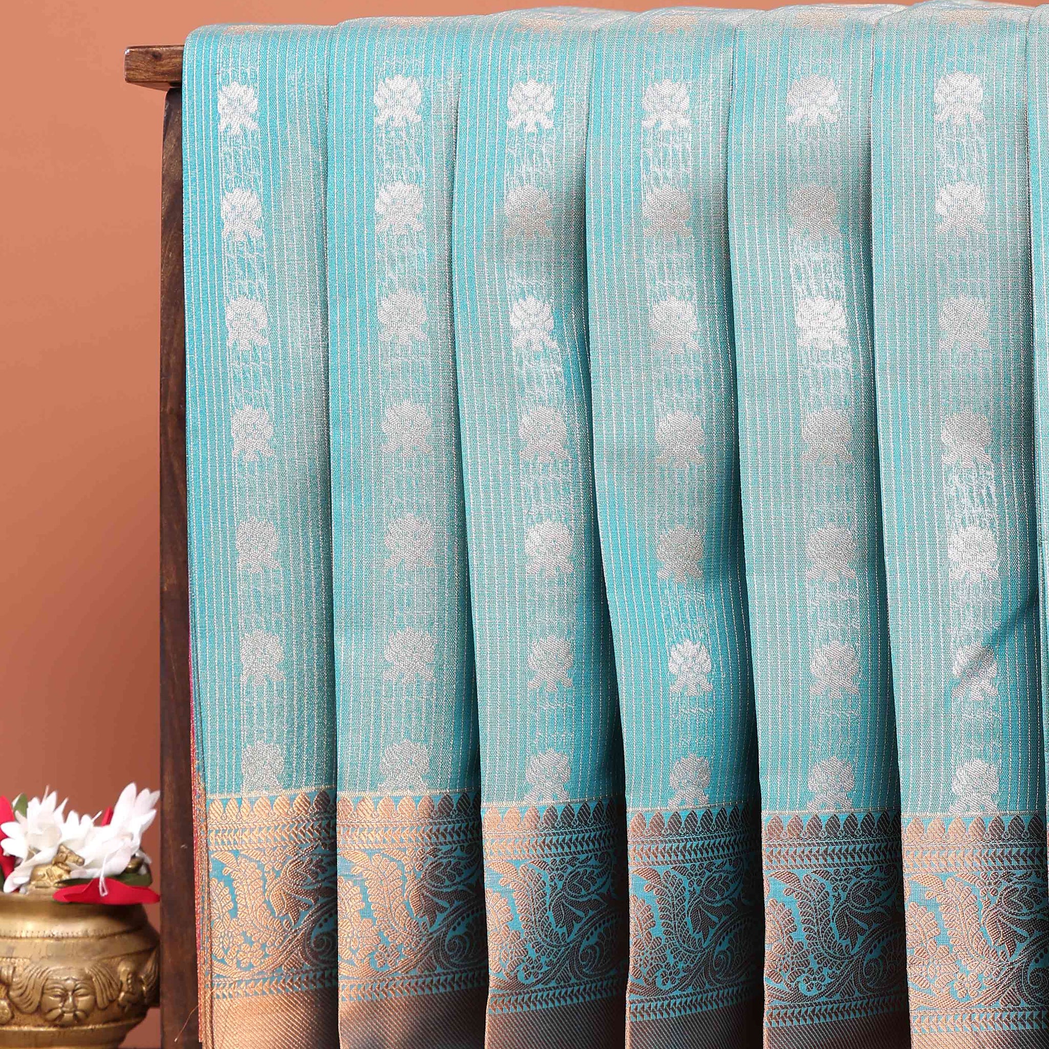 Elegant Elampillai Silk Cotton Saree with Zari Woven Motifs and Contrast Border - Blue