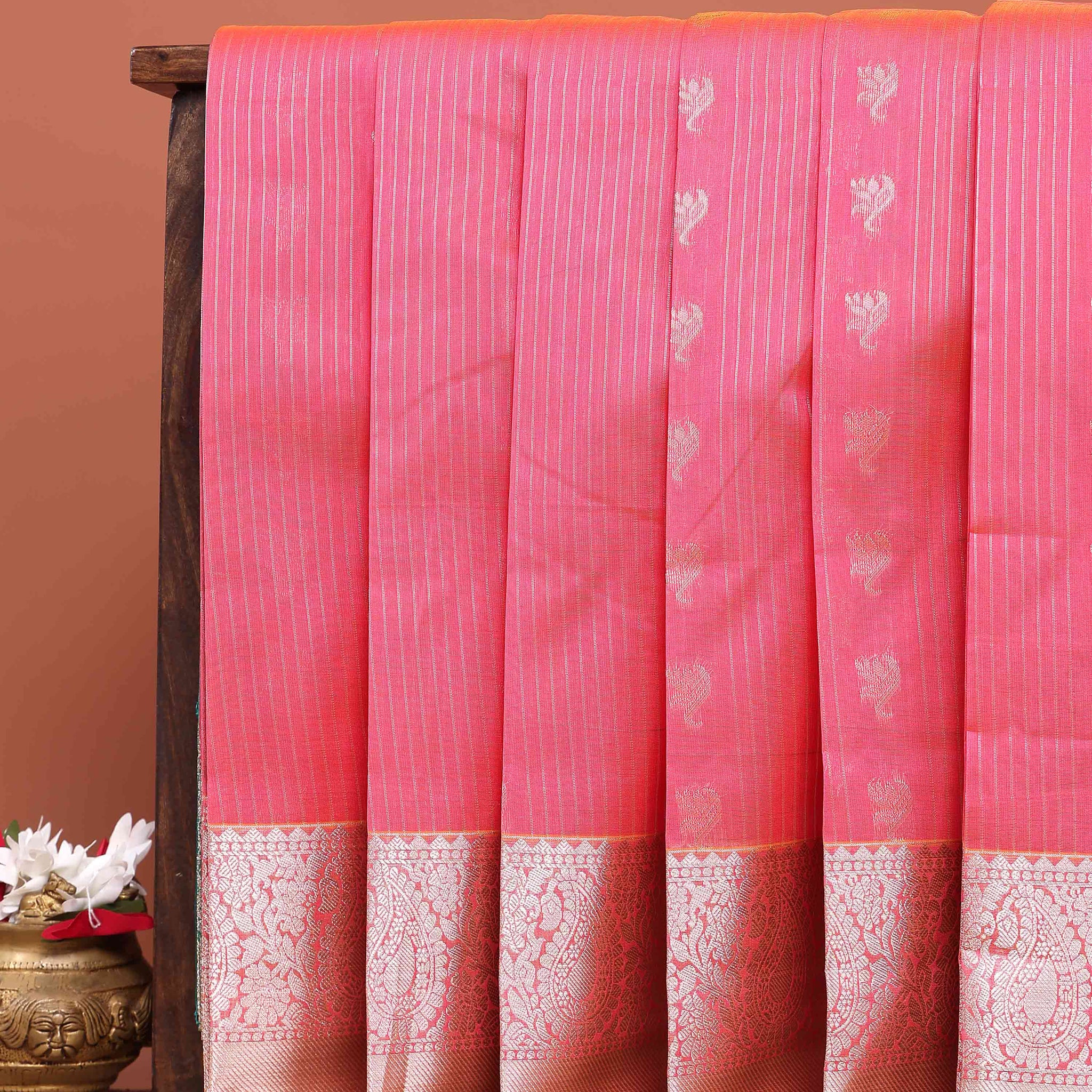 Elegant Elampillai Silk Cotton Saree with Zari Woven Motifs and Contrasting Border - Pink