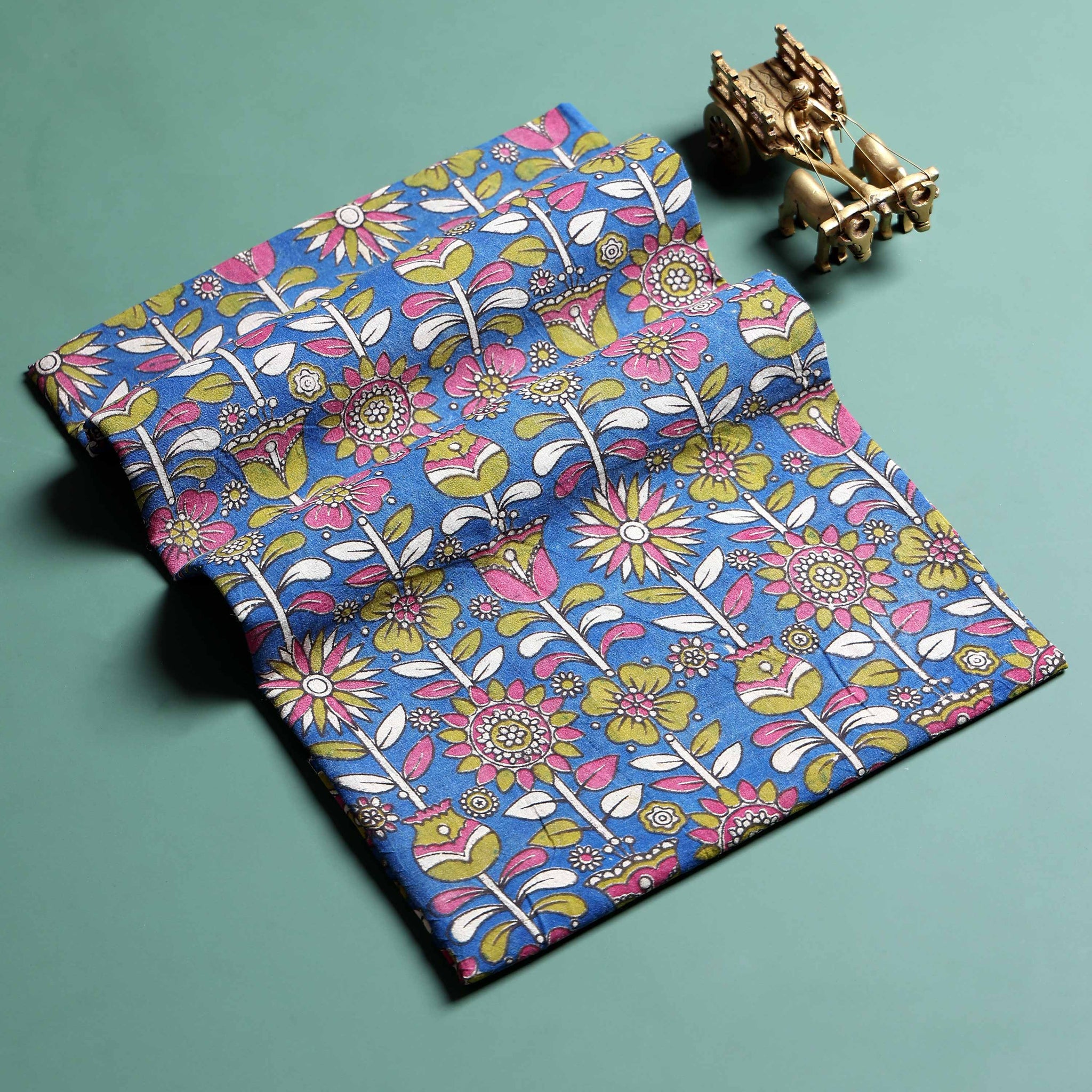 Elegant Floral Printed Cotton 1 Meter Blouse Material with Traditional Botanical Motifs - Blue