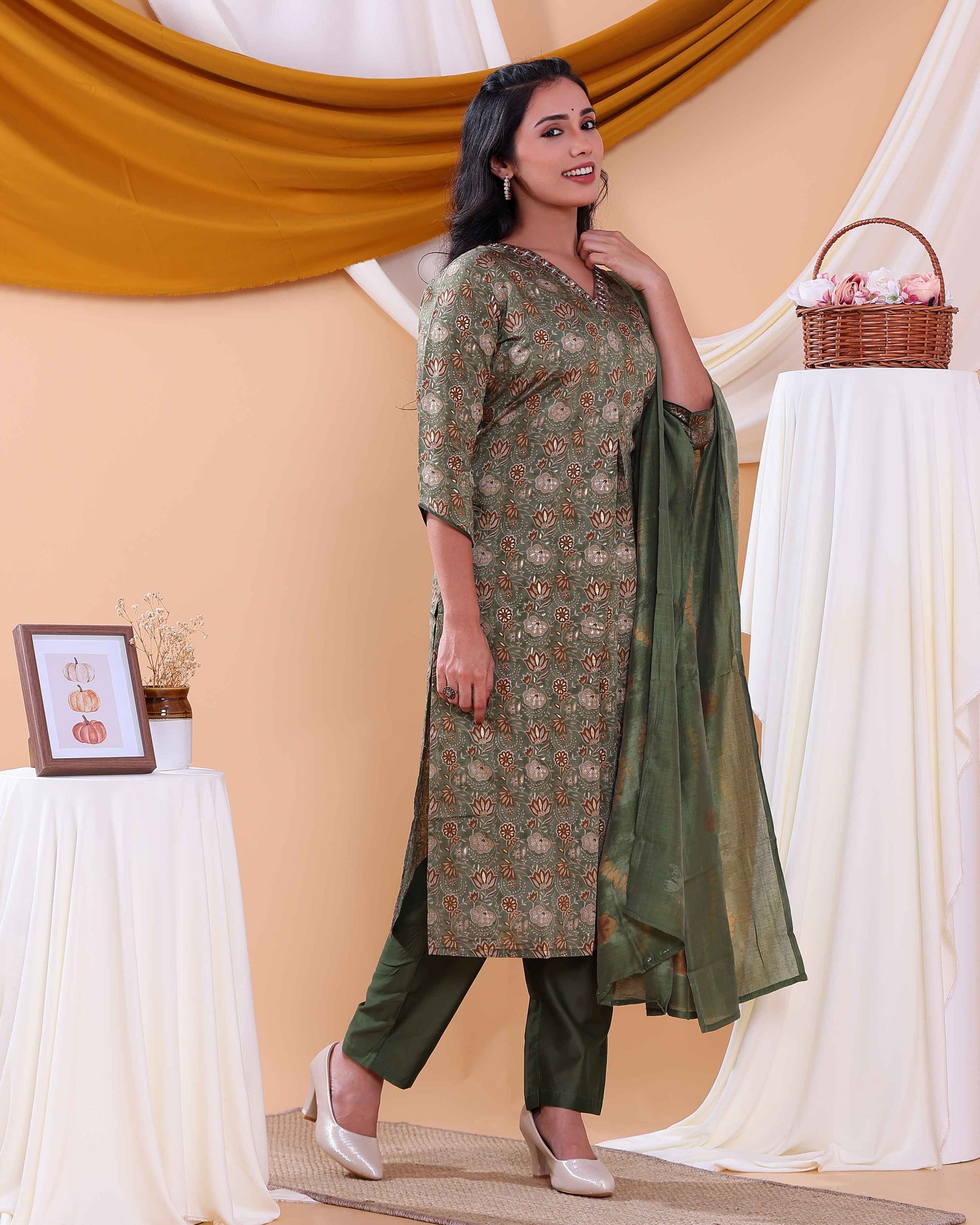 Elegant Floral Printed Women’s Salwar Set with Straight Kurta, Matching Bottom, and Dupatta- Green