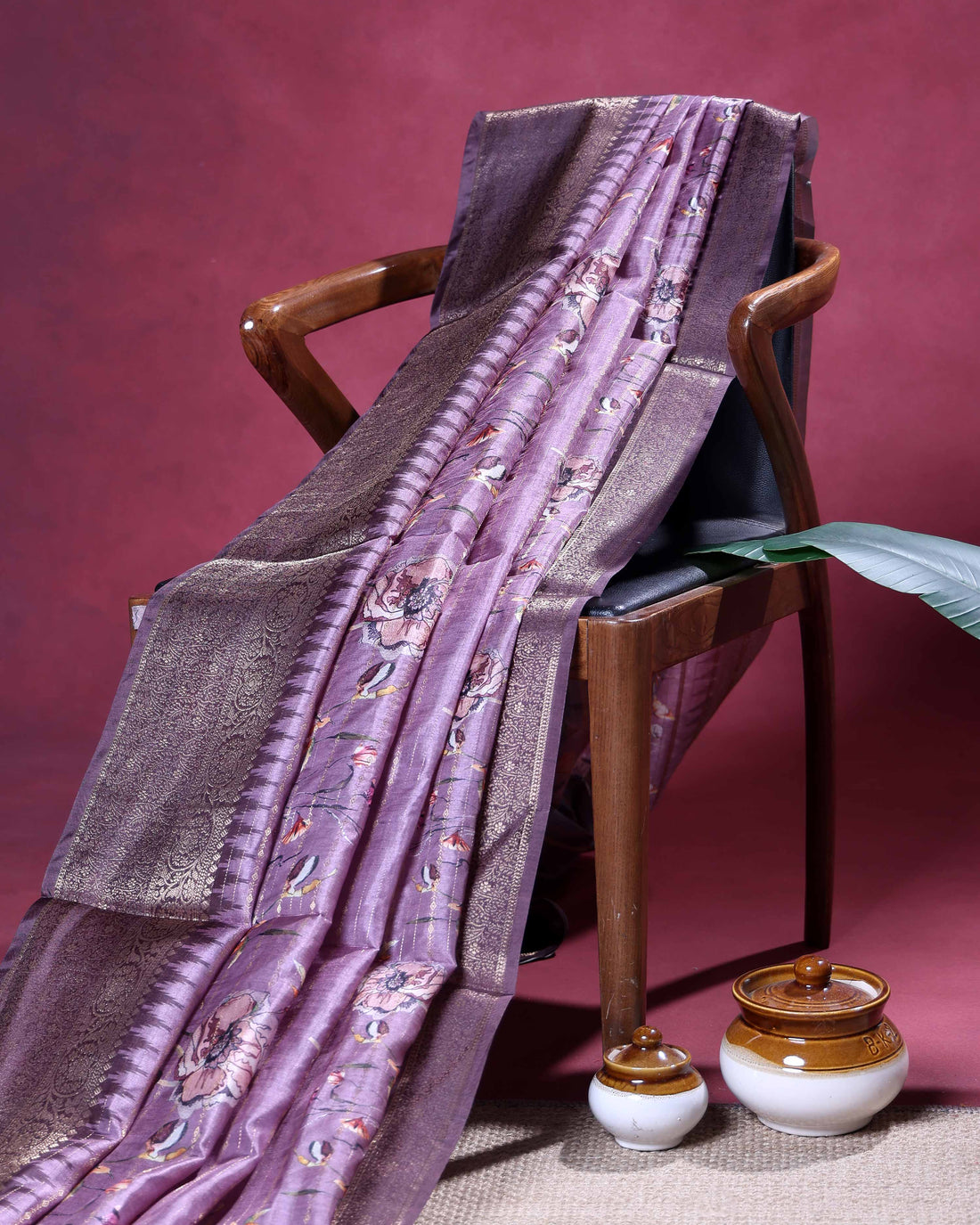 Elegant Floral Woven Dola Silk Saree with Intricate Zari Stripes and Ornate Traditional Border Design - Light Purple