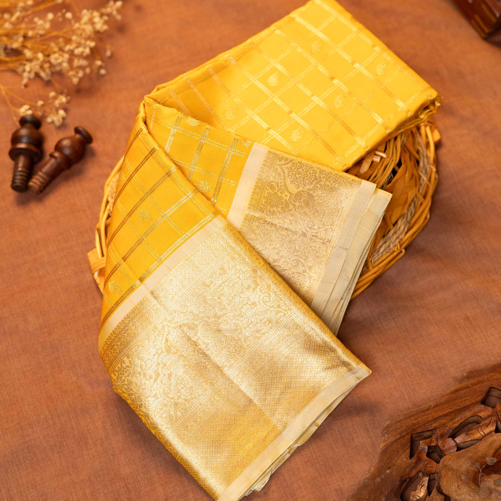 Elegant Handloom Kanchipuram Pure Silk Saree Traditional Motifs and Rich Zari Work  - Yellow