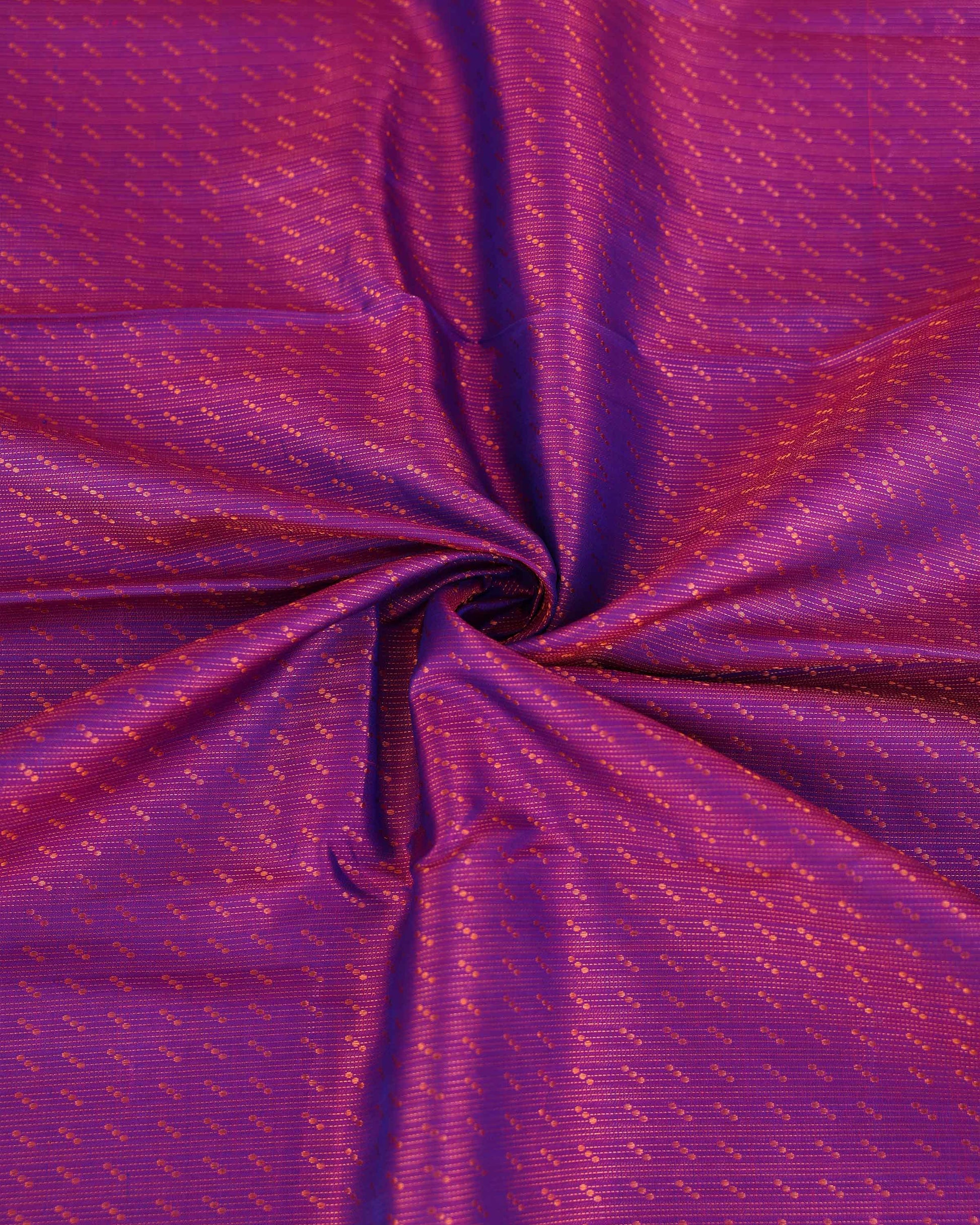 Elegant Handloom Kanchipuram Pure Silk Saree with Intricate Zari Weave - Purple-Close Up