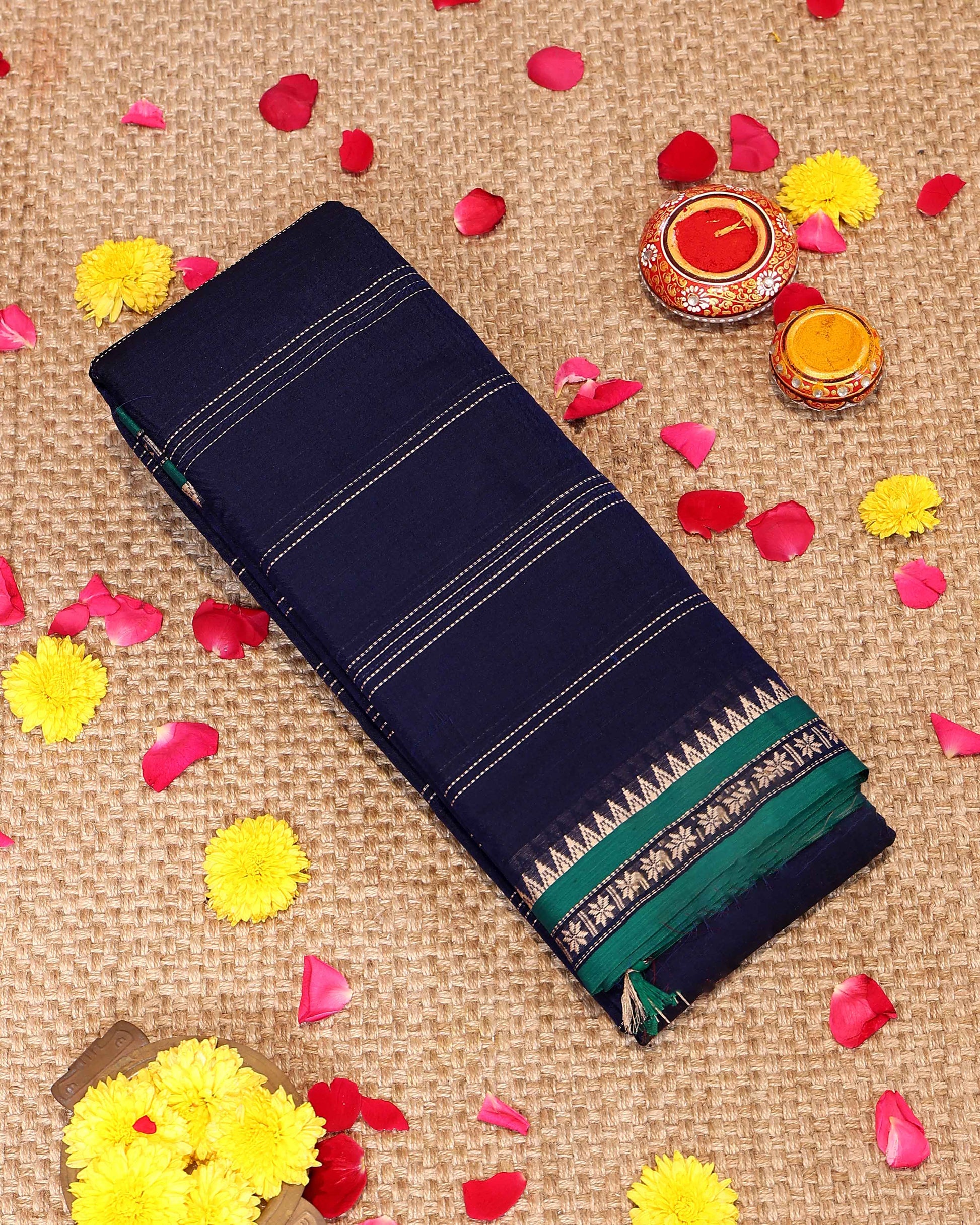 Elegant Handloom Narayanpet Cotton Saree Contrast Border and Fine Stripe Details  - Navy Blue
