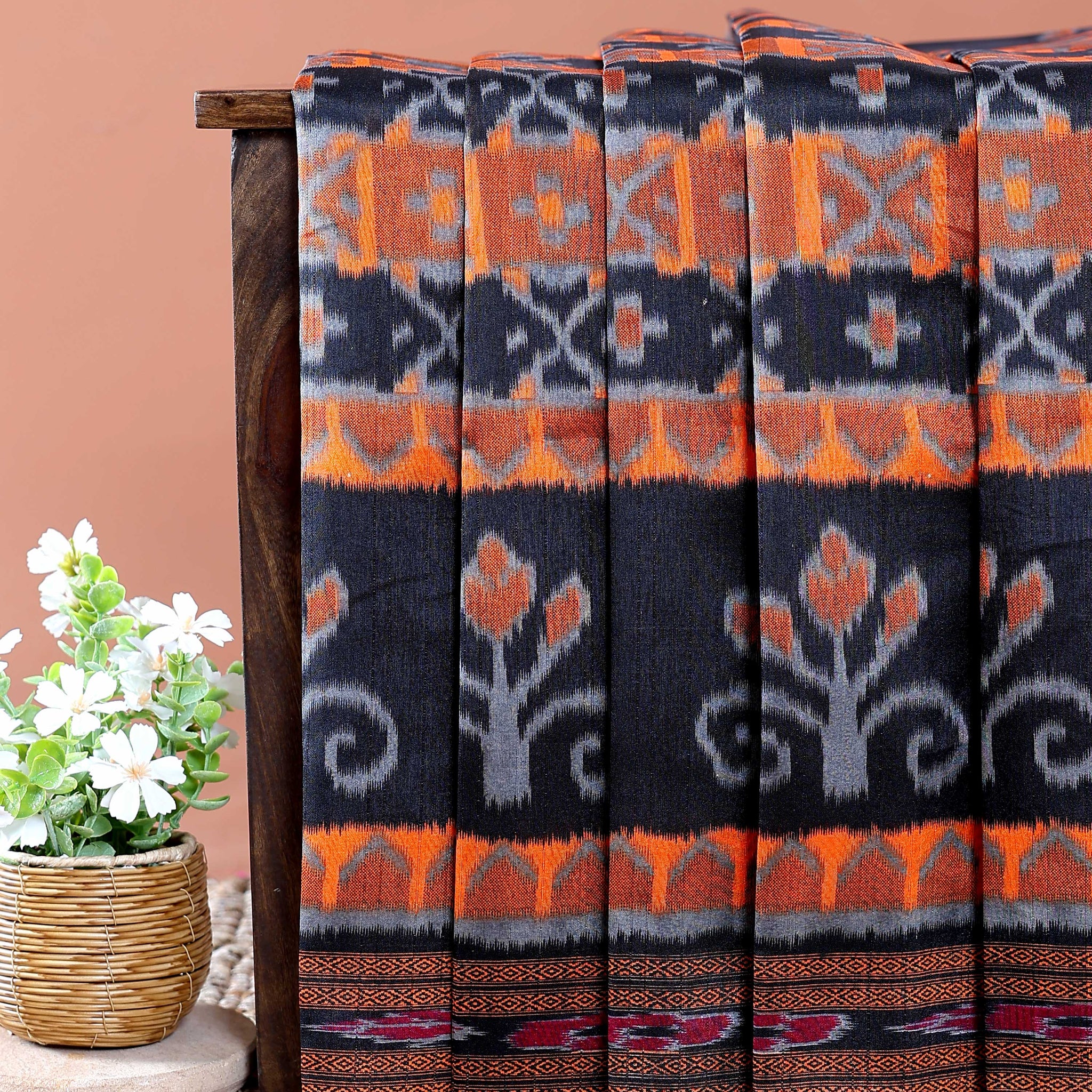 Elegant Handloom Pochampally Ikkat Saree with Geometric and Floral Motifs - Multi