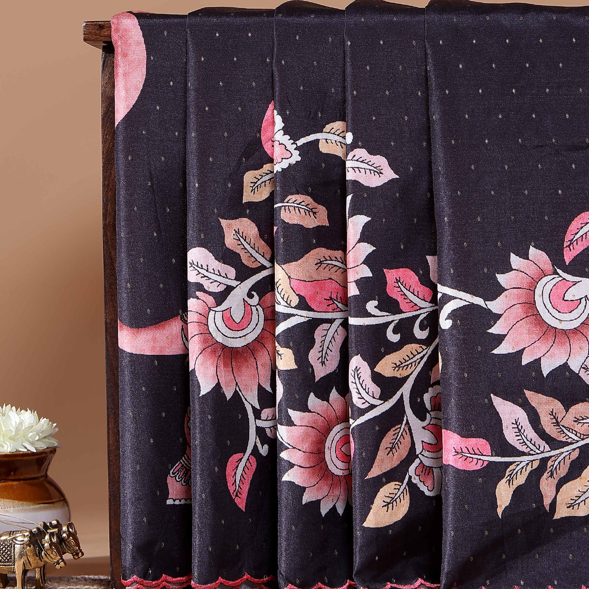 Elegant Handloom Tussar Silk Saree with a Traditional Elephant and Flower Border - Black
