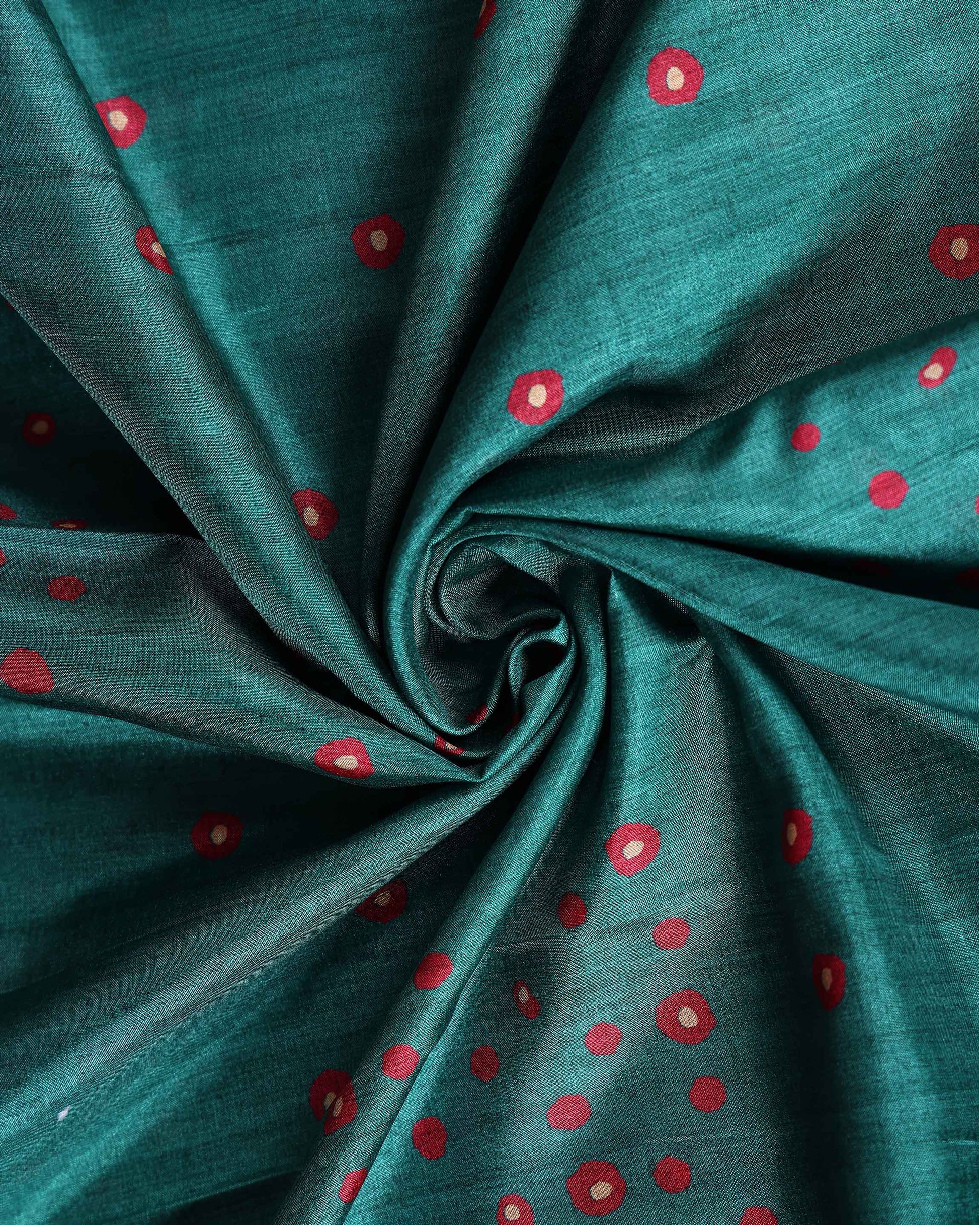 Elegant Handwoven Dola Saree with Intricate Floral Pallu and Dotted Body - Close