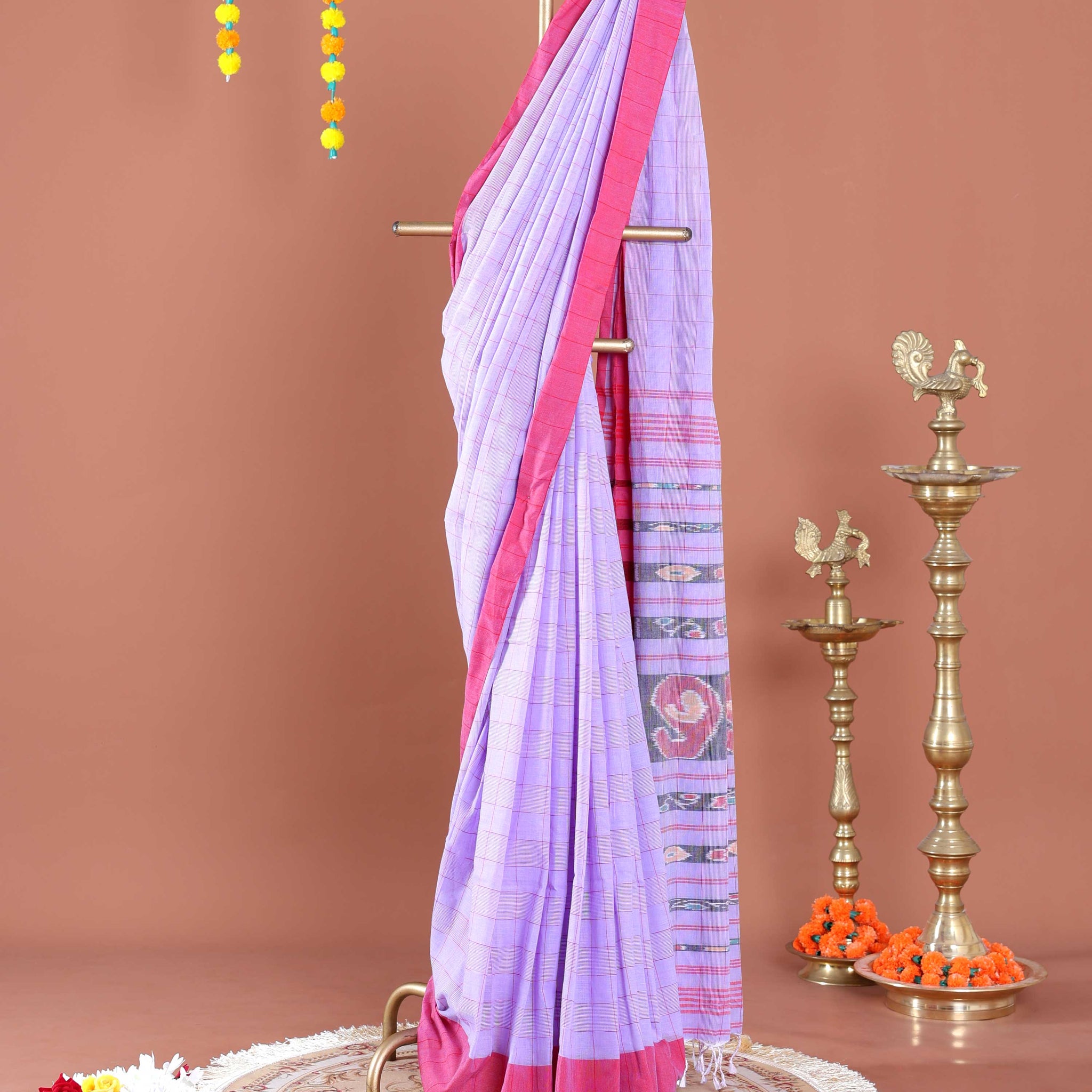 Elegant Handwoven Ikkat Cotton Saree with Traditional Checked Body and Intricate Pallu Design-Lavender