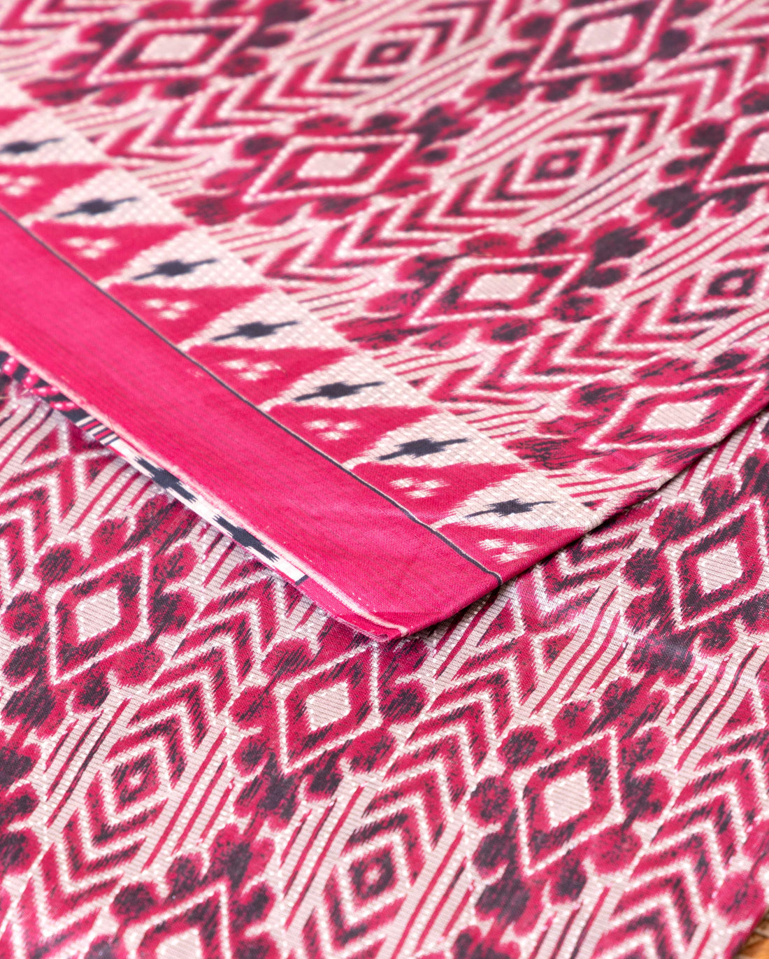 Elegant  Ikkat Pattern Voile Cotton Saree with Geometric Motifs - Dark Purple