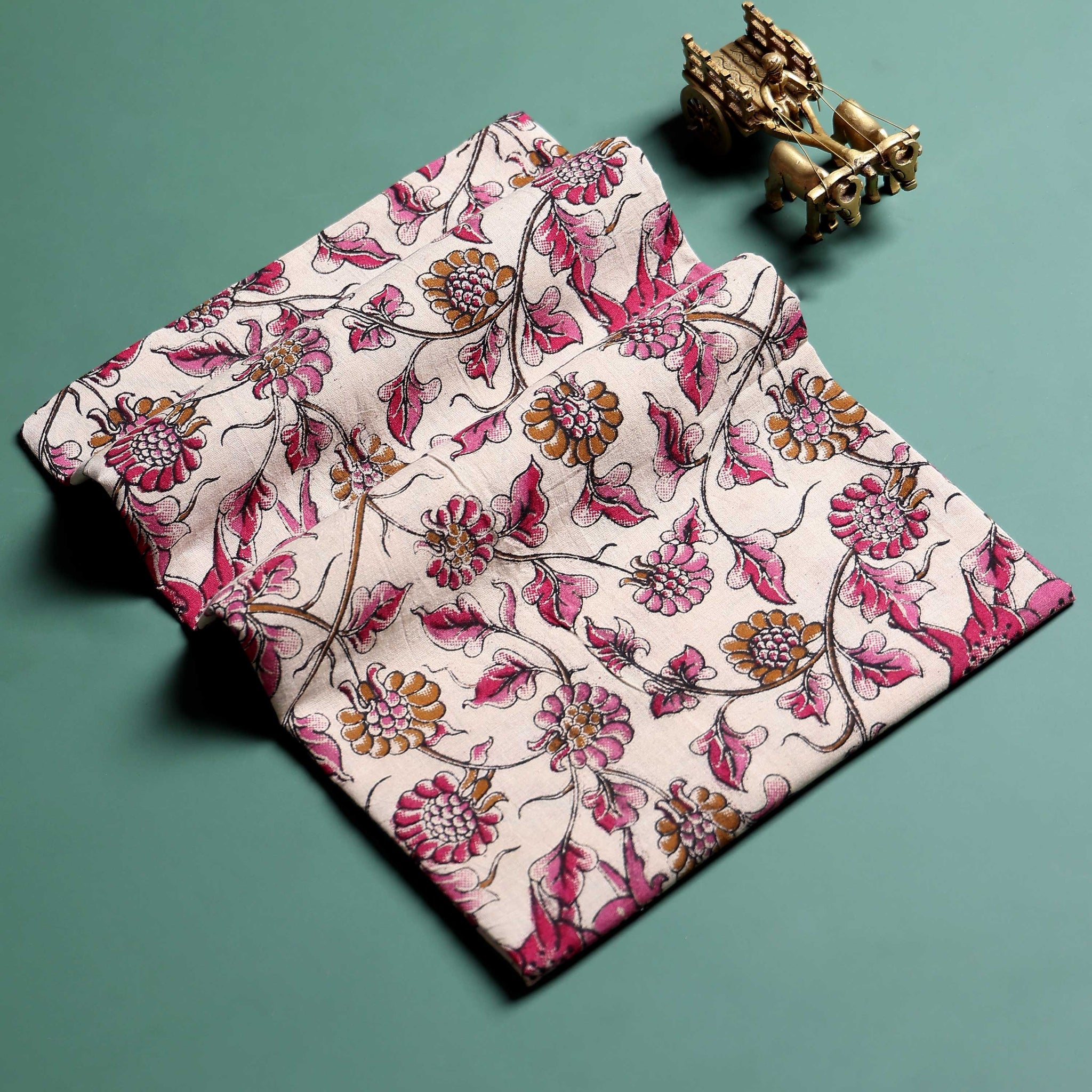 Elegant Kalamkari Floral Printed Women’s 1 Meter Blouse Material with Traditional Handcrafted Detailing - Sandal