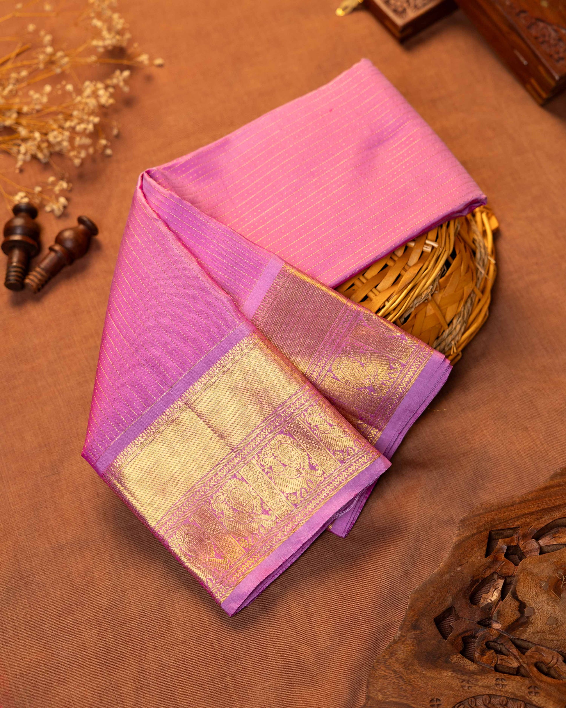 Elegant Kanchipuram Pure Silk Saree with Traditional Zari Border and Intricate Temple Motifs - Pink
