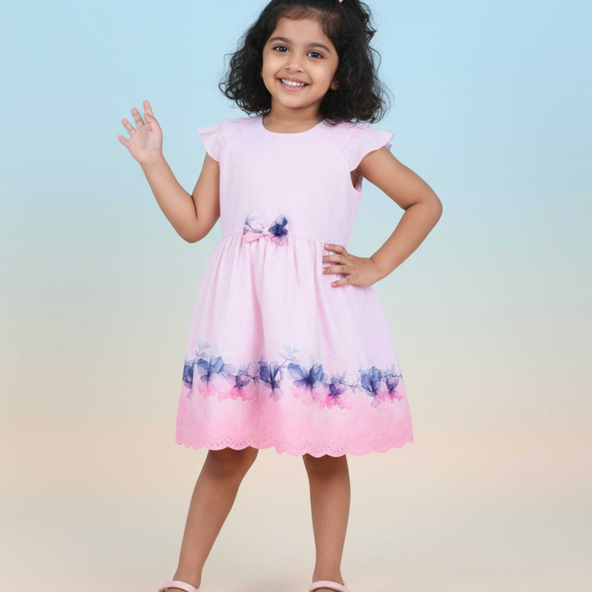 Elegant Kids' Floral Print & Bow Detail Dress with Scalloped Trim - Pink