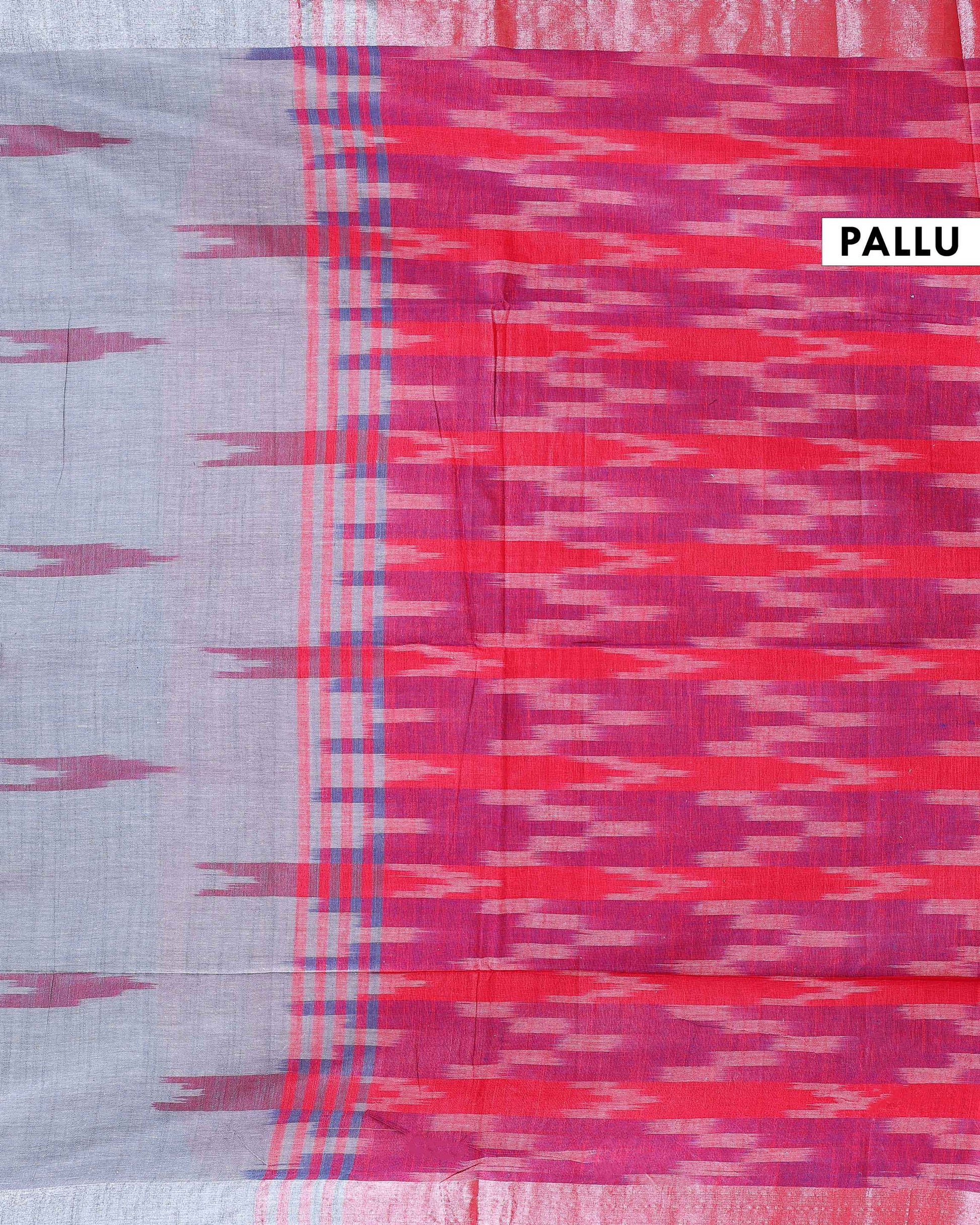 Elegant Linen Cotton Saree with Traditional Ikkat-Inspired Design - pallu