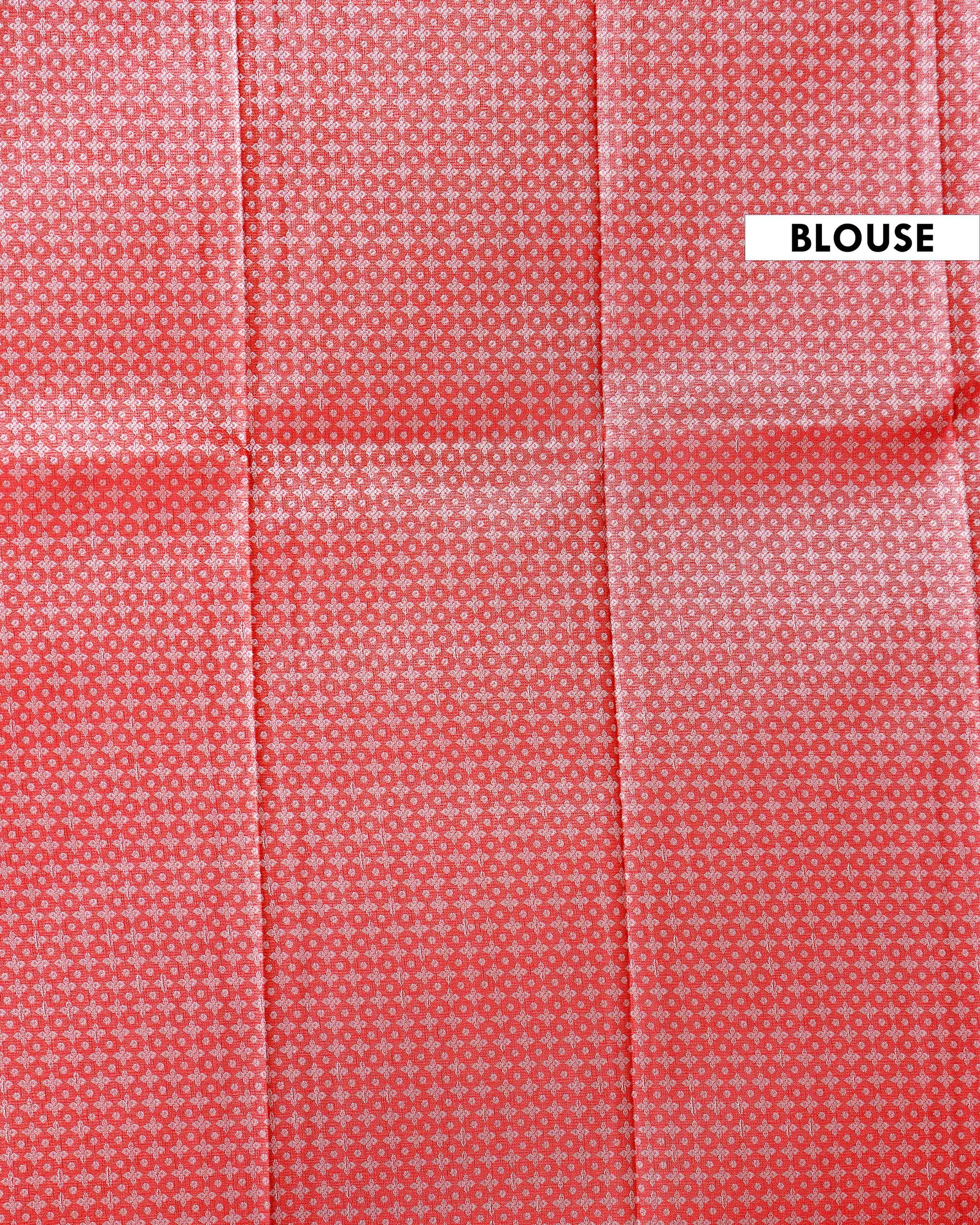 Elegant Niranjana Silk Saree with All Over Floral Zari Jacquard Weaving and Traditional Rich Border - Peach