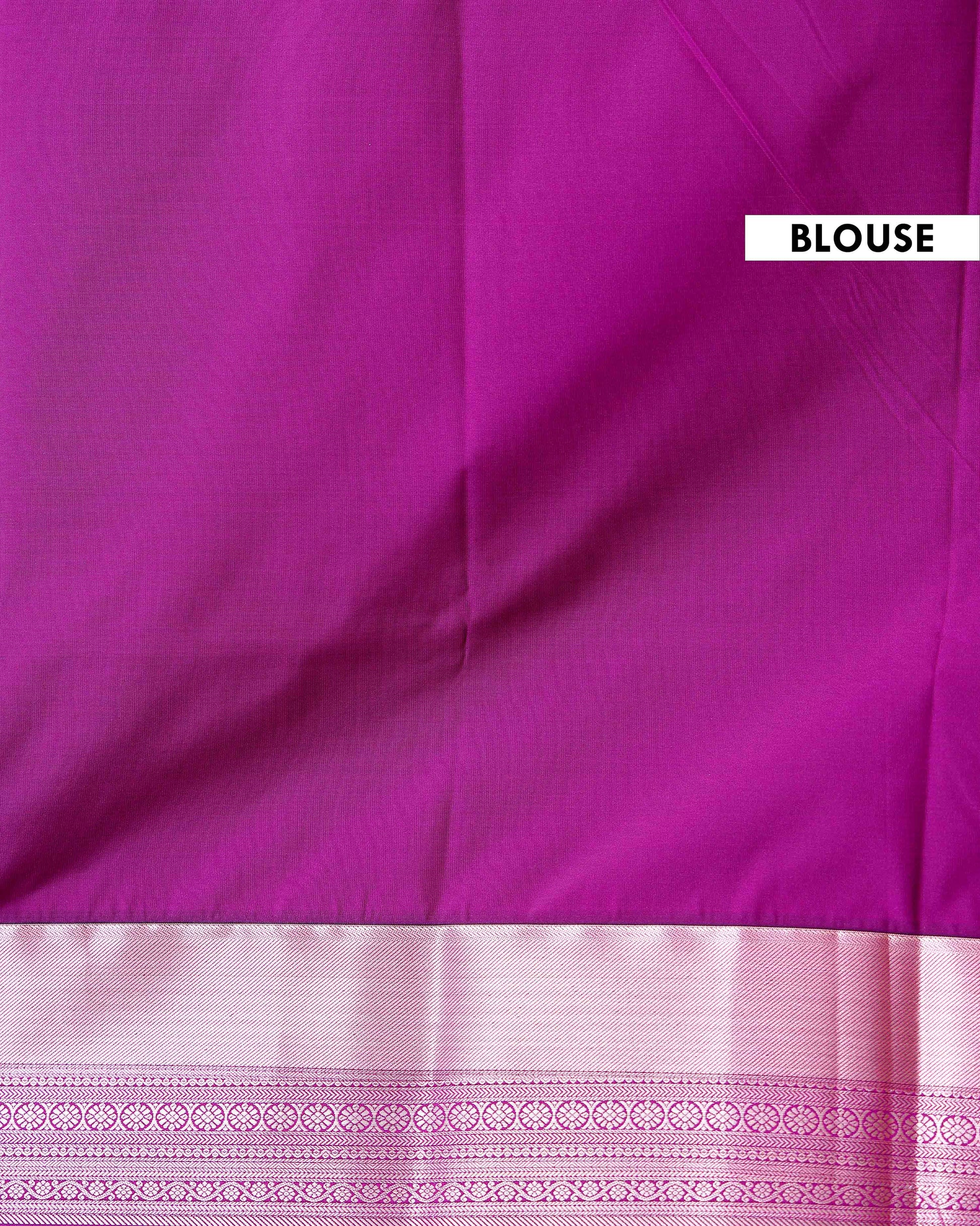 Elegant Niranjana Silk Saree with Intricate Floral Brocade Weaving and Rich Contrast Border - Teal