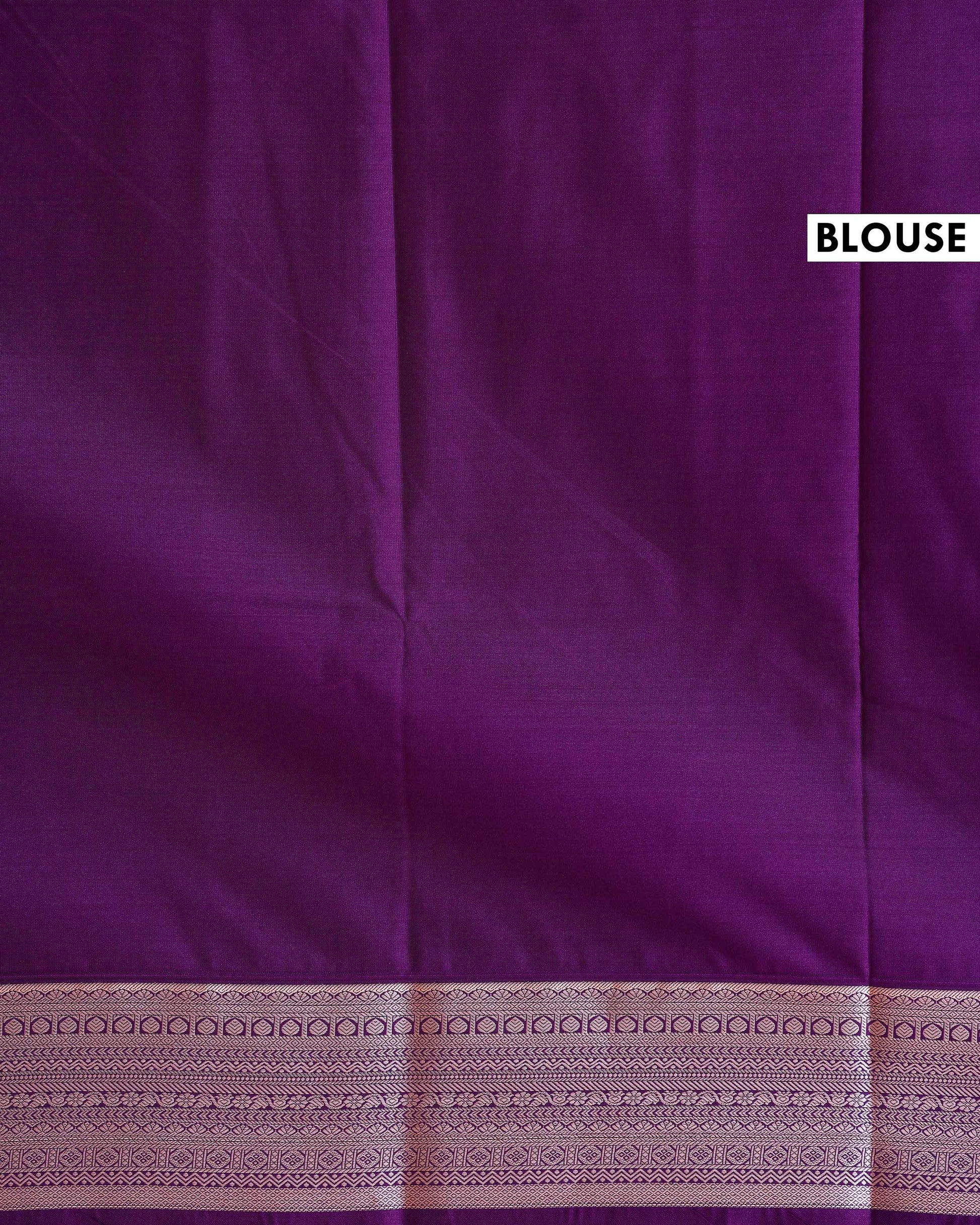 Elegant_Niranjana_Silk_Saree_with_Traditional_Woven_Buttas_and_Contrasting_Zari_Pallu_-_Orange