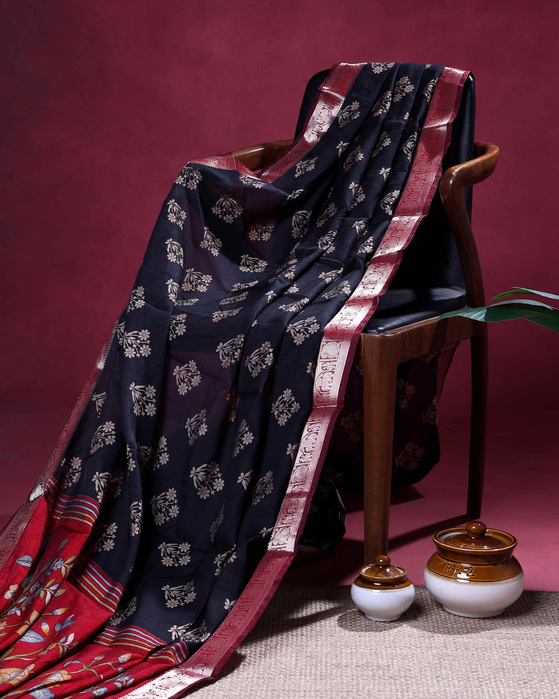 Elegant Semi Chanderi Saree with Floral Motifs Decorative Printed Pallu and Traditional Zari Woven Border – Black